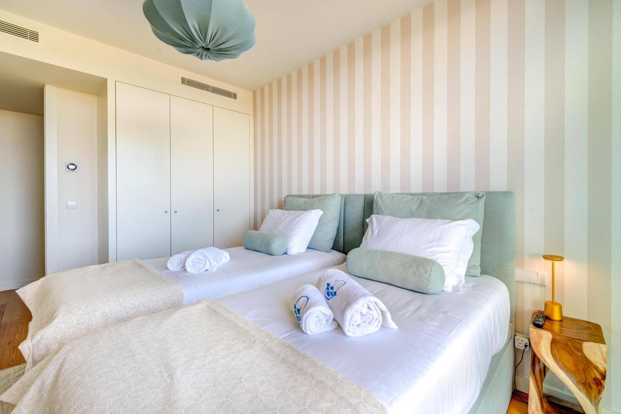 Blue Well Being Beachfront Pool And Raia - By Bedzy Apartment *