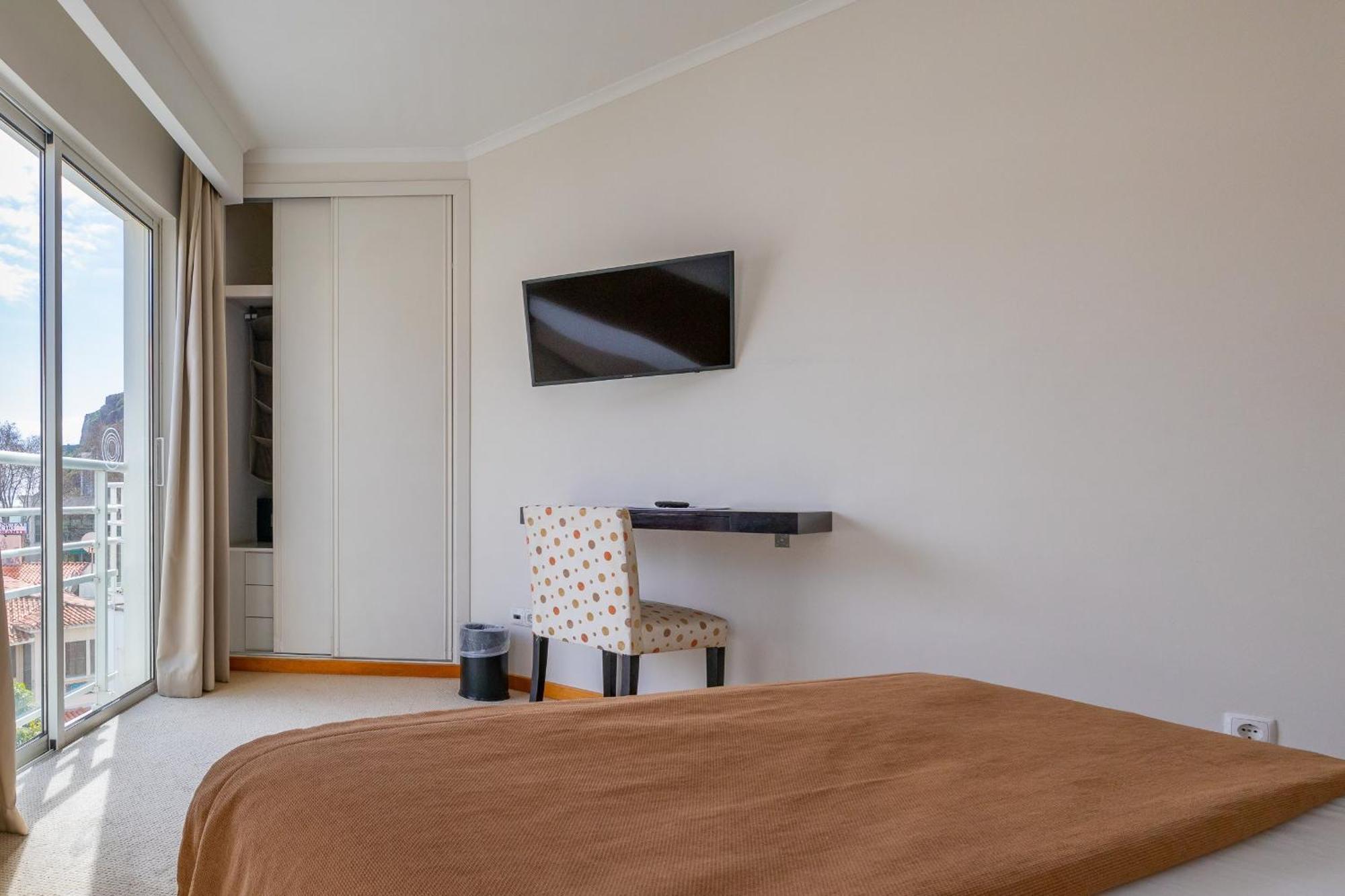 White Waters Hotel