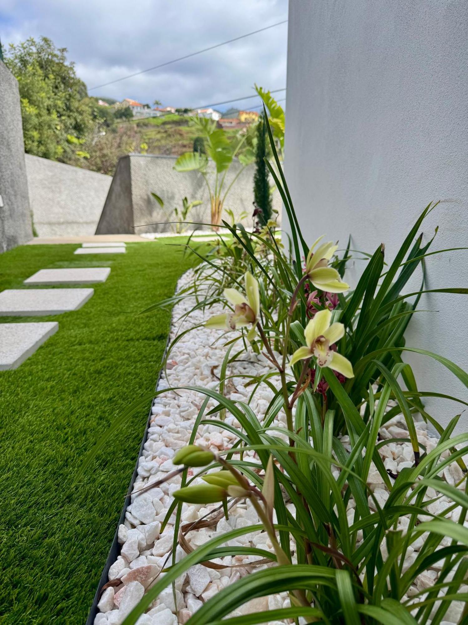 Mary Paradise Calheta (Madeira)