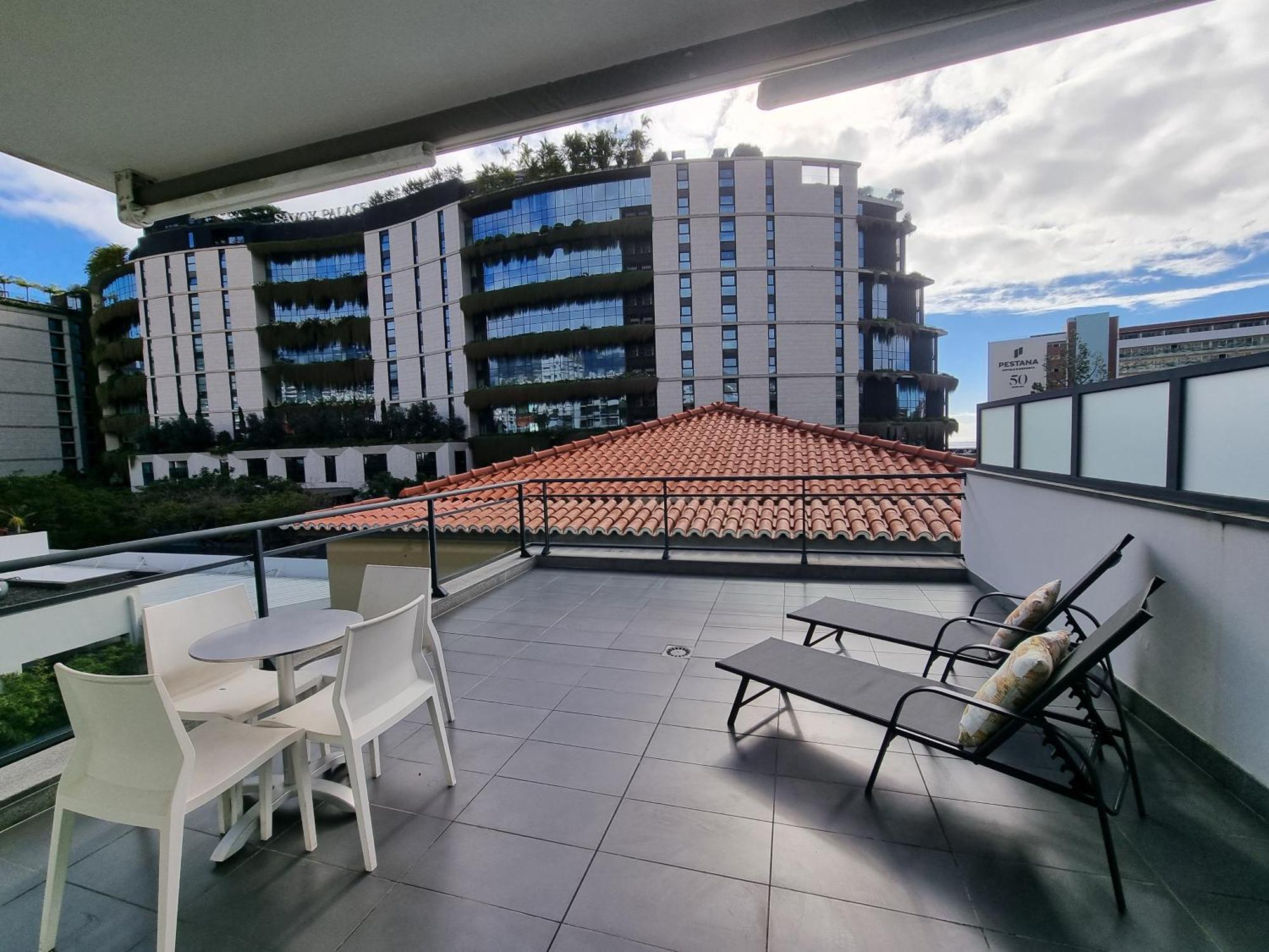 Apartamento Sunscape - 2 Bdr, Avenida Infante, Front Of Savoy Palace *