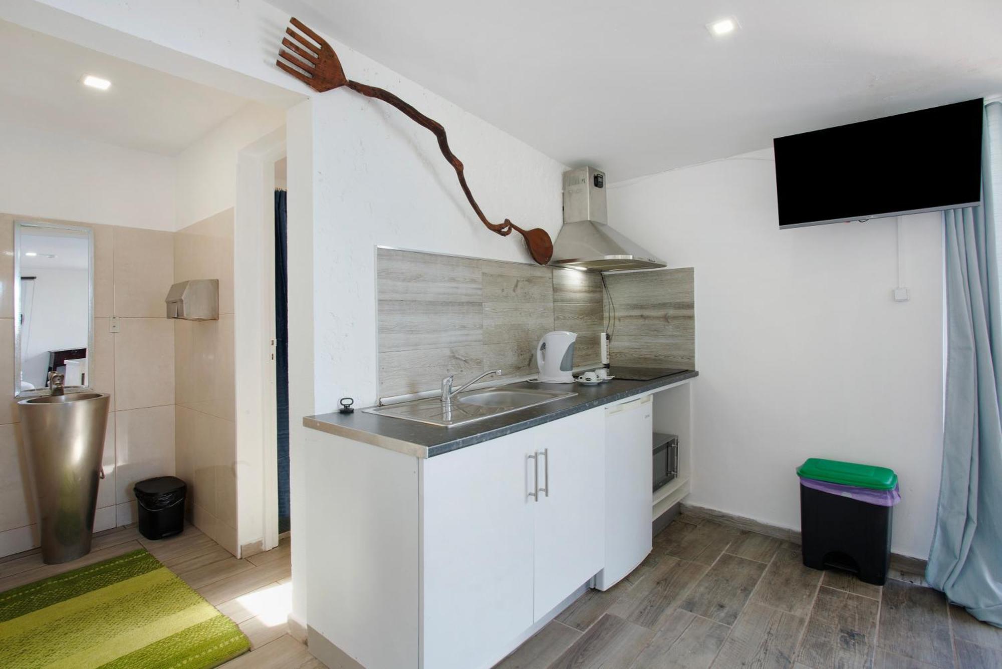 House Inmountain Holiday park Canico (Madeira)