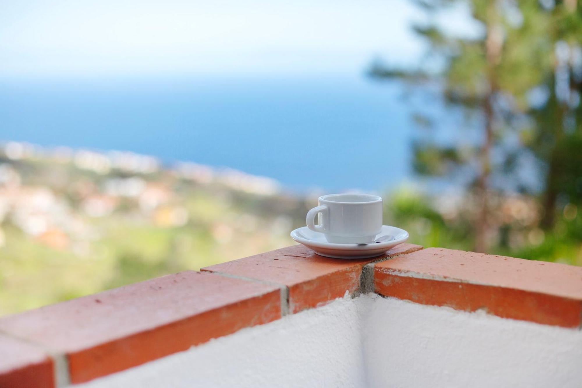 House Inmountain Holiday park Canico (Madeira)