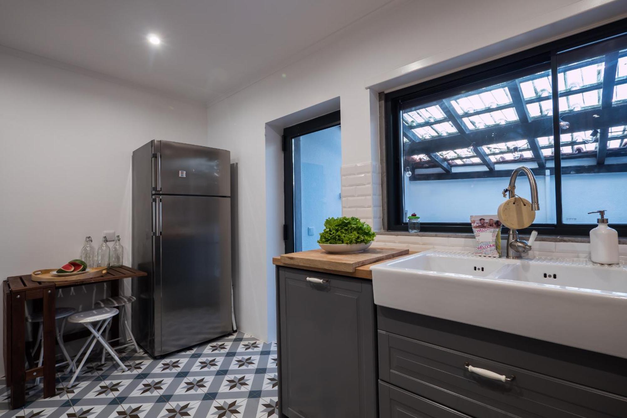 Beguest Sun & Pool House Holiday home *