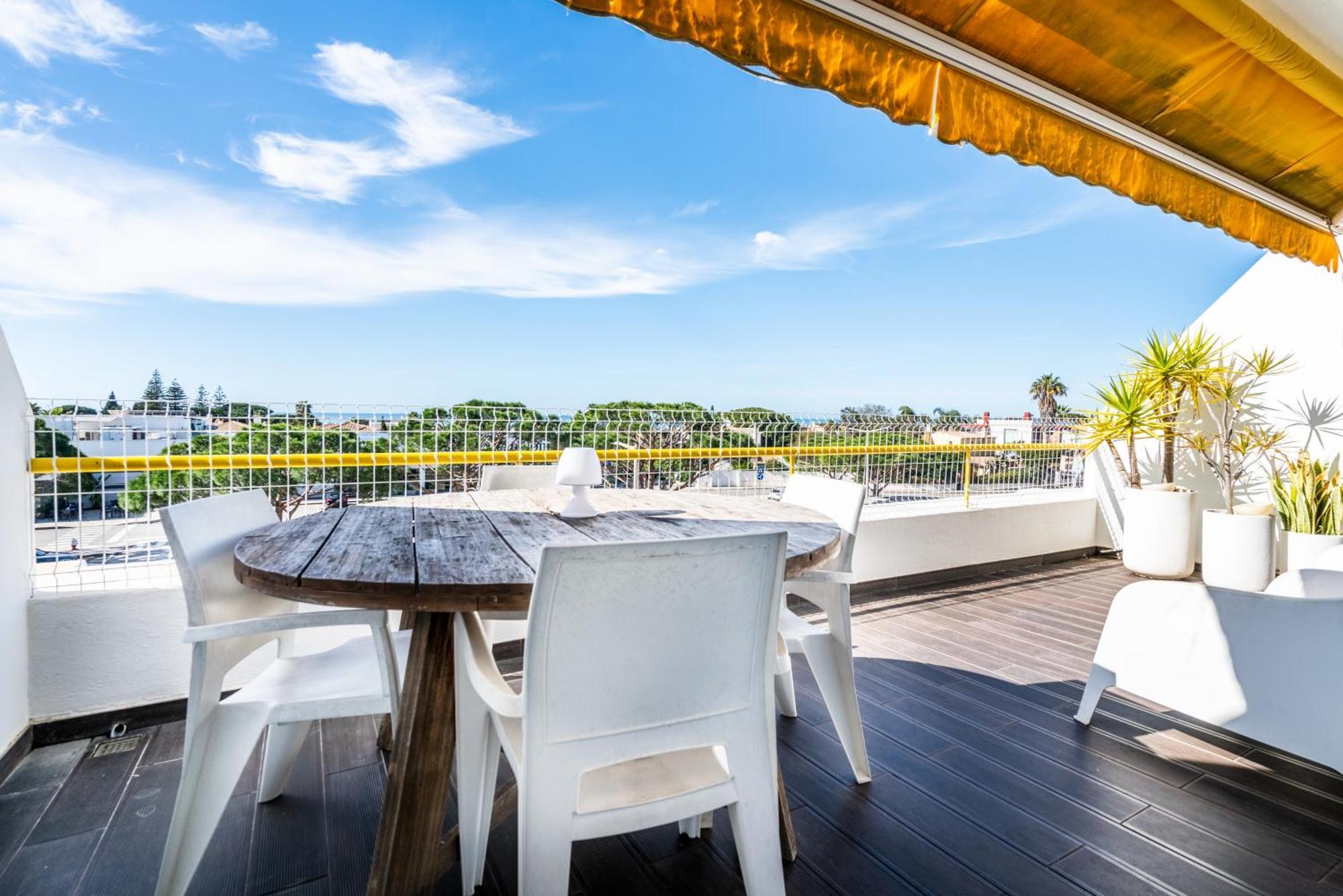 Albufeira Apartamento *