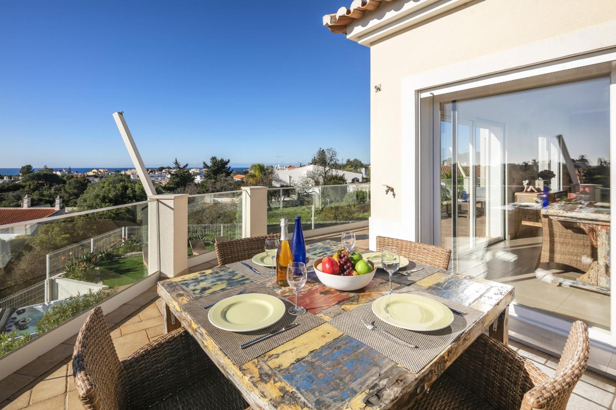 Rosati Villa Carvoeiro (Lagoa)