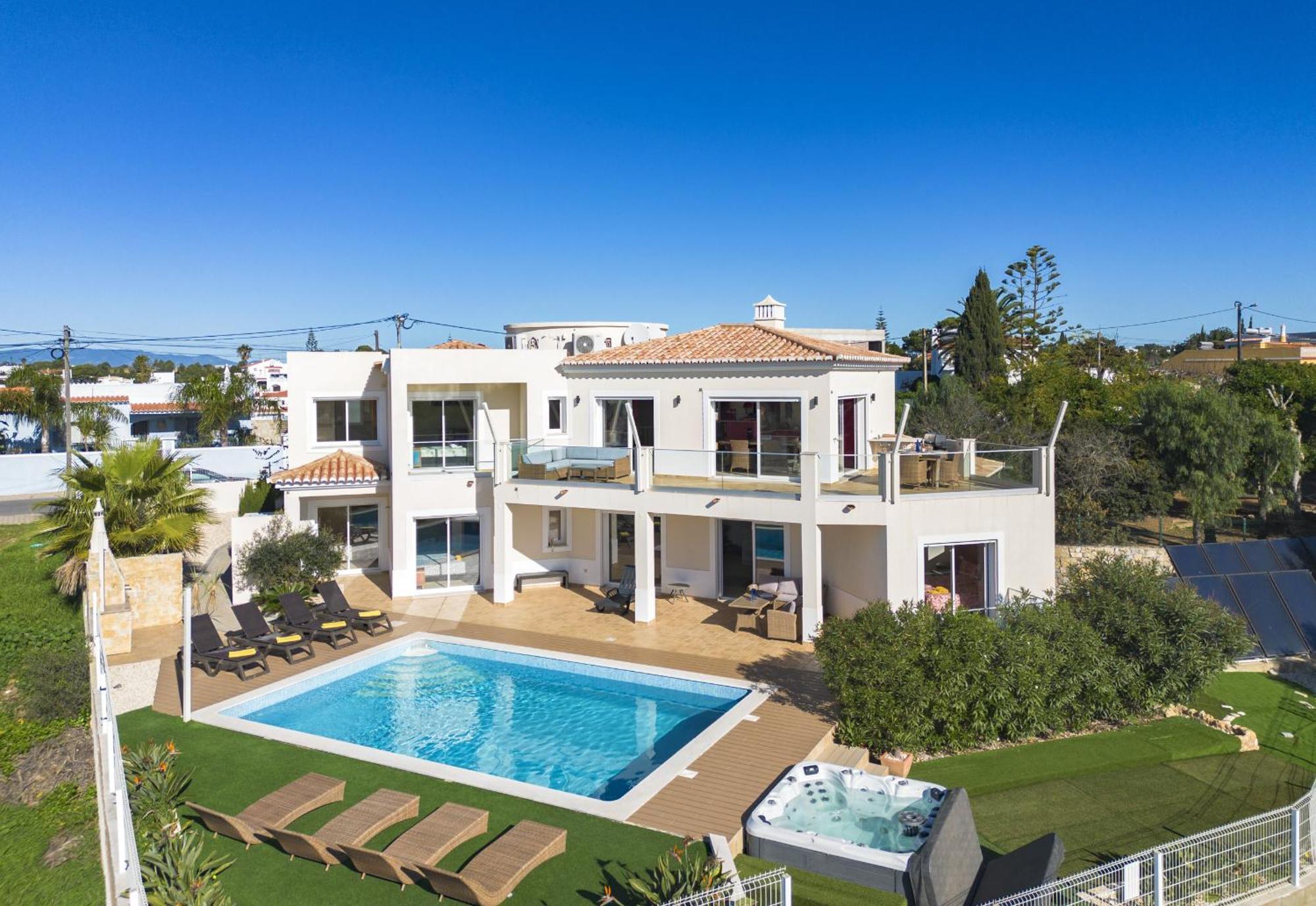 Villa Rosati Carvoeiro (Lagoa)