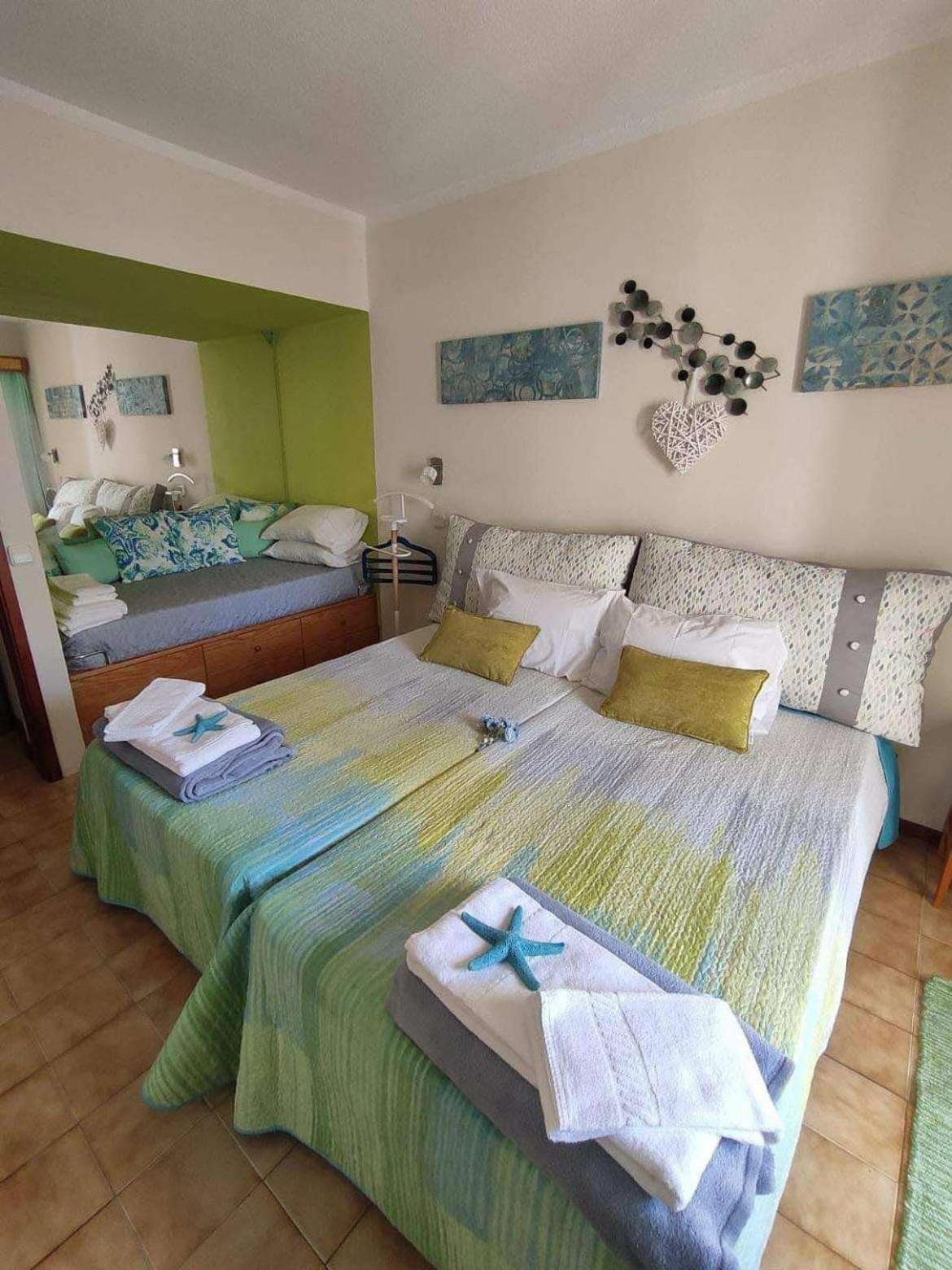 O Recanto Da Rocha Apartment
