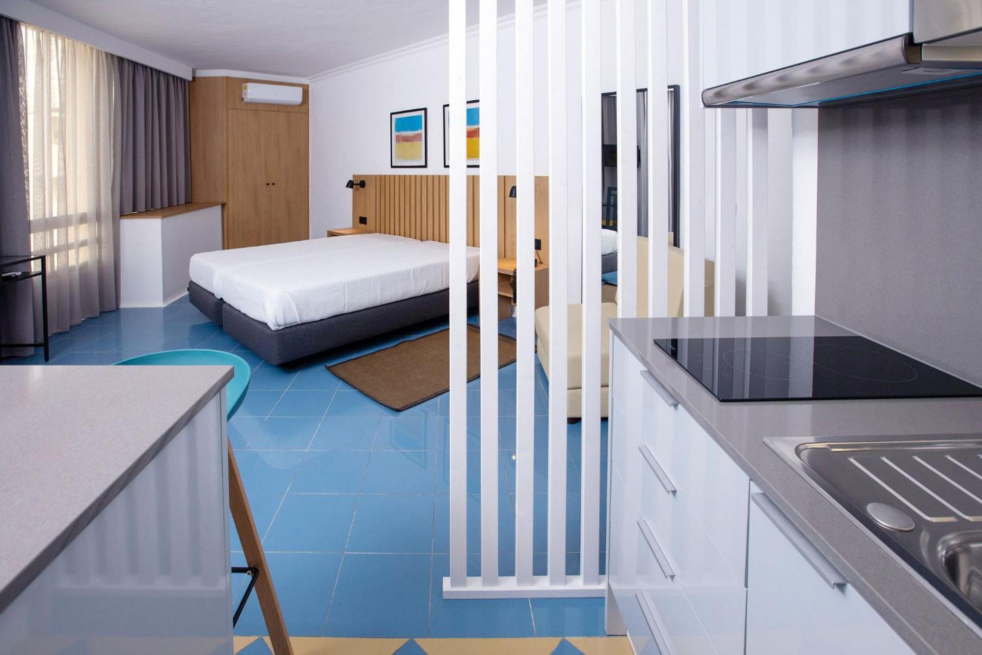 Foz Atlantida Aparthotel 4*