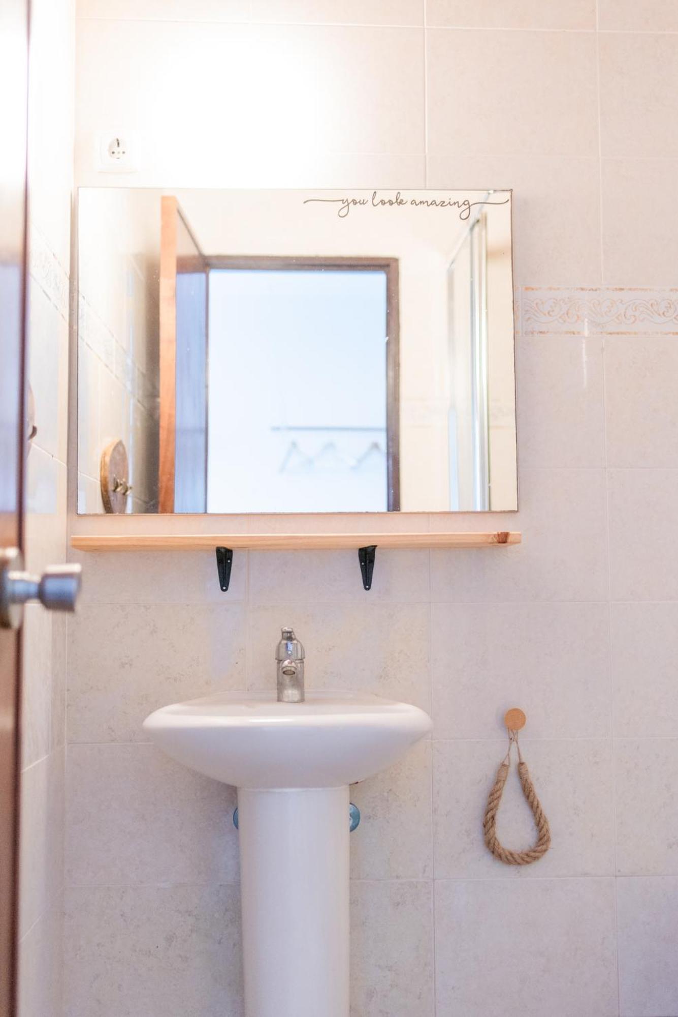 Seaview Ensuite In Centre - Casa Maluka