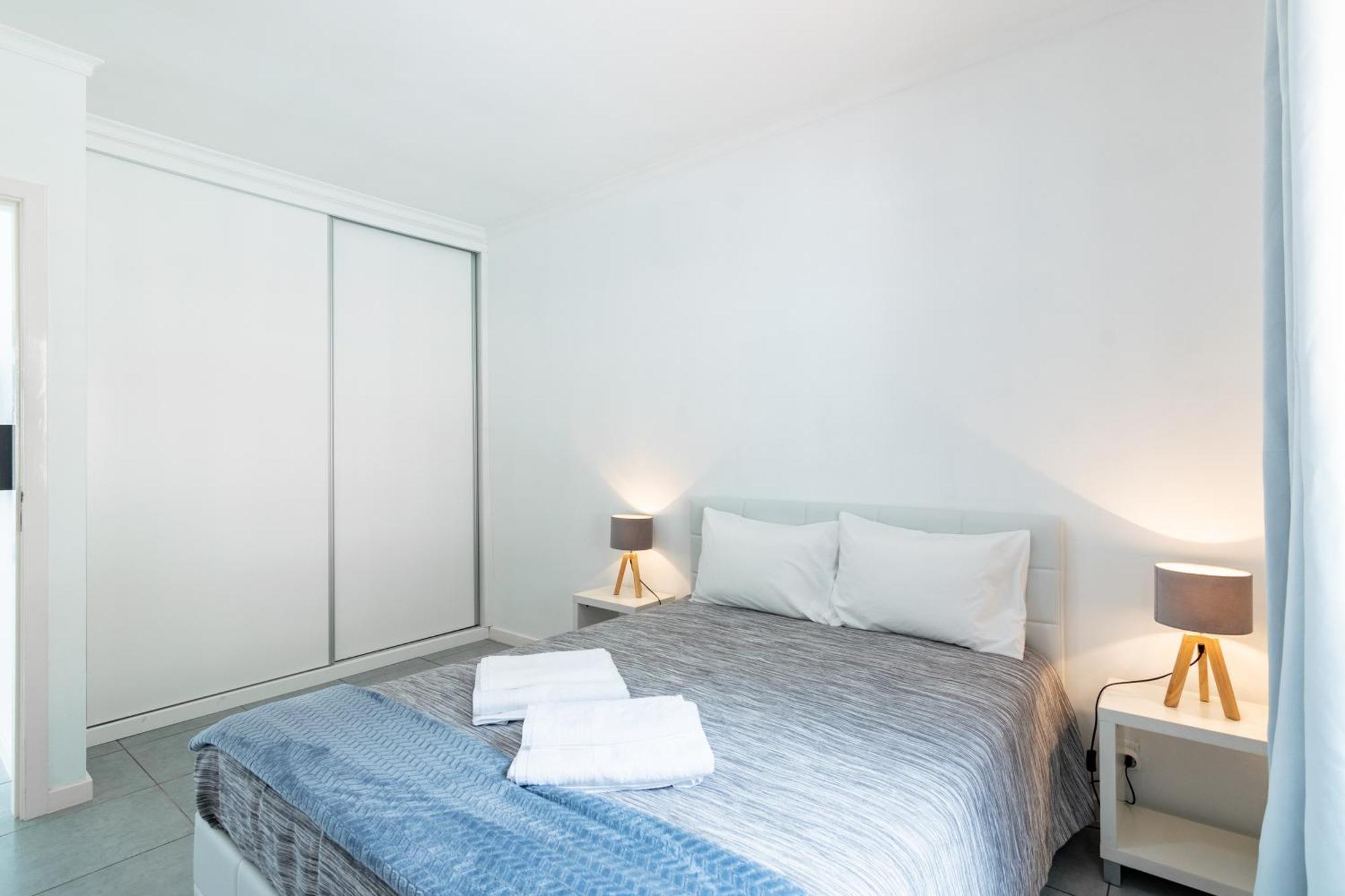 Esterinha's Ocean By Galmi Apartment *