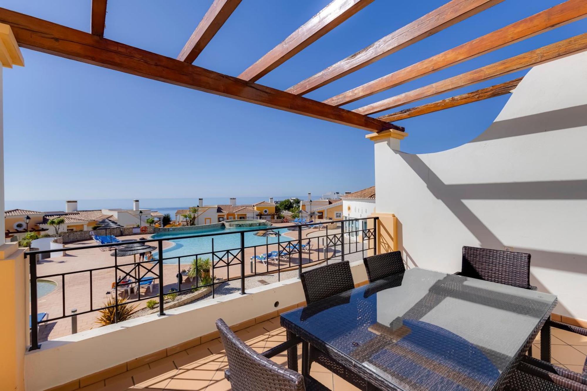 The View - Santo Antonio Villas, Golf & Resort 4*