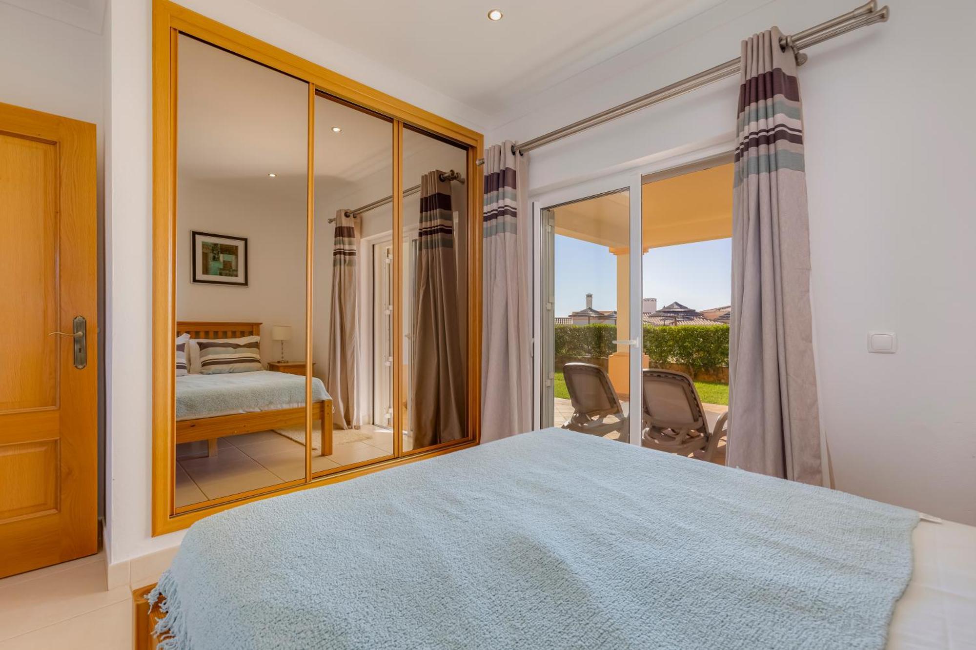 The View - Santo Antonio Villas, Golf & 4*
