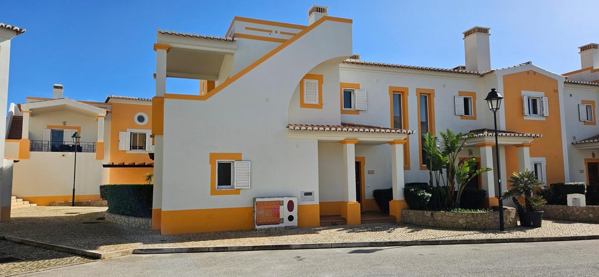 The View - Santo Antonio Villas, Golf & Resort Salema