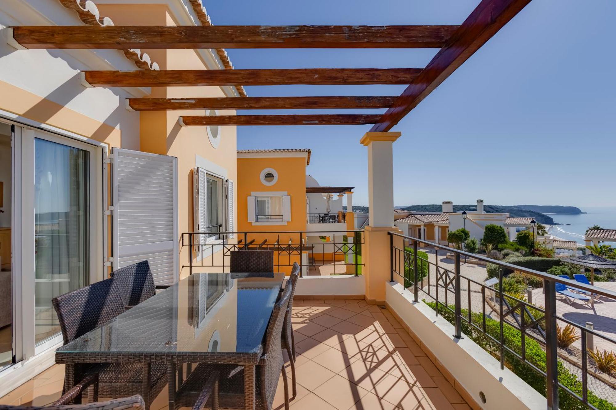 The View - Santo Antonio Villas, Golf &