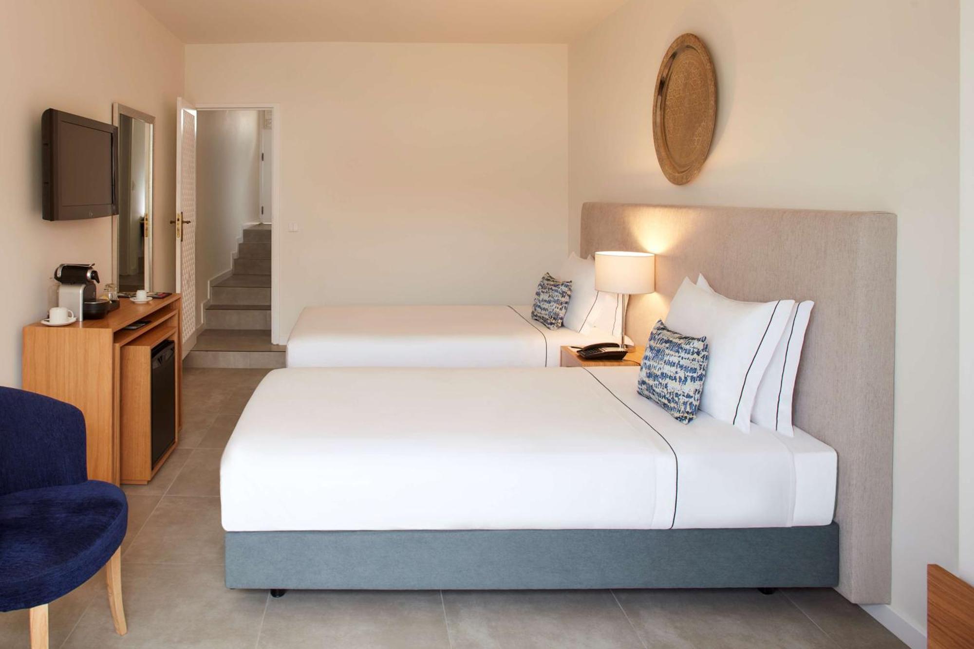 Tivoli 4*