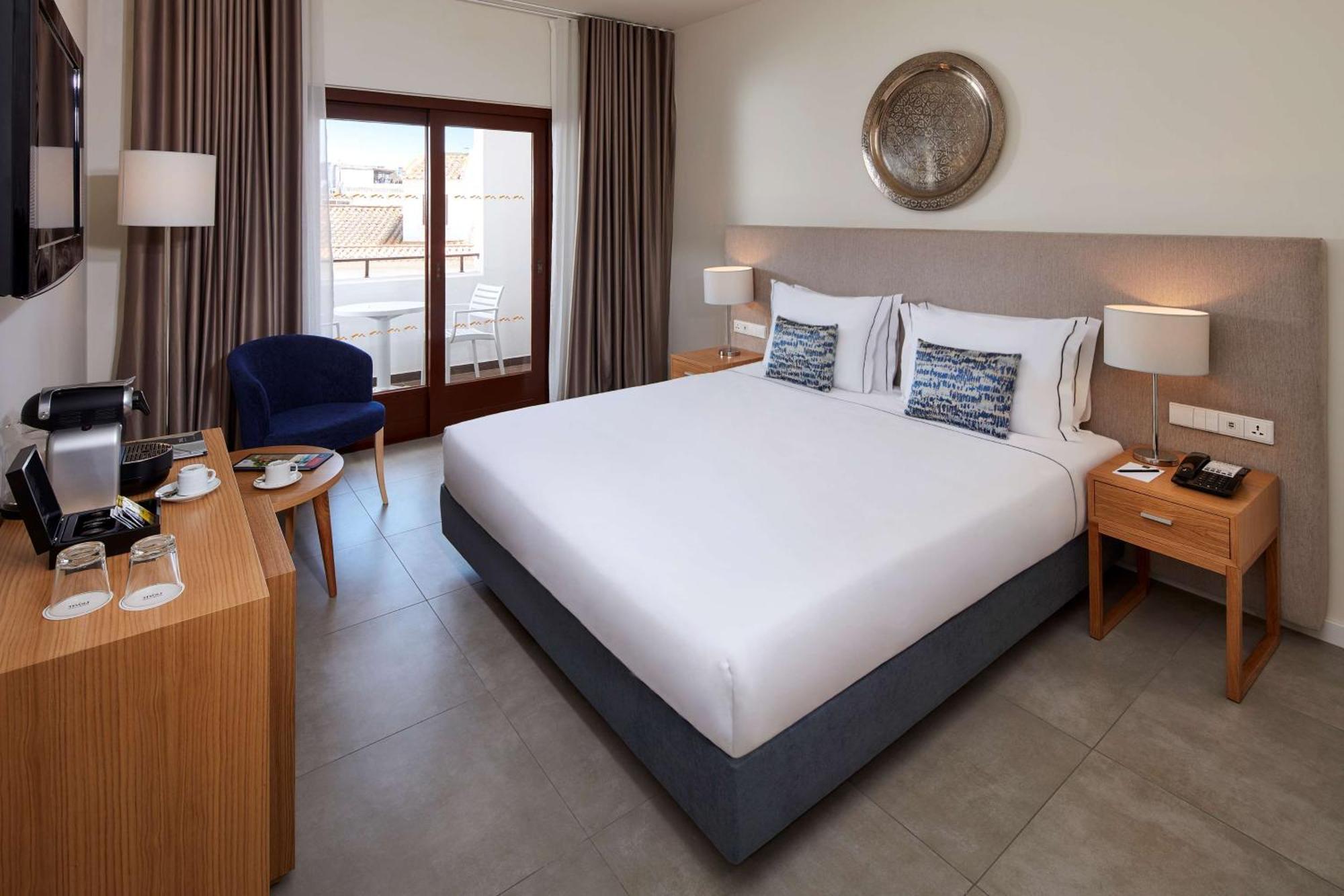 Tivoli 4*