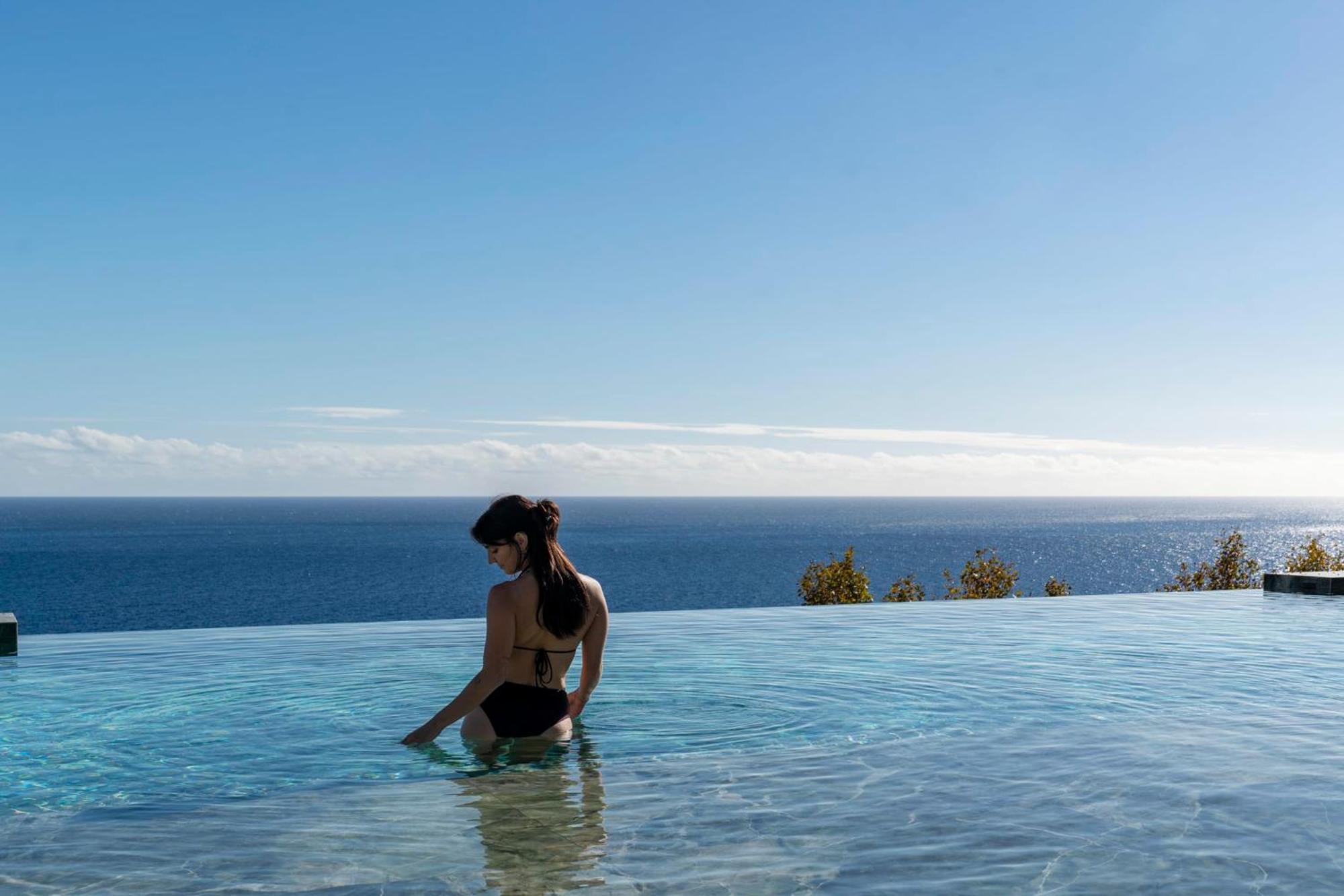 Savoy Monumentalis I By An Island Funchal (Madeira)
