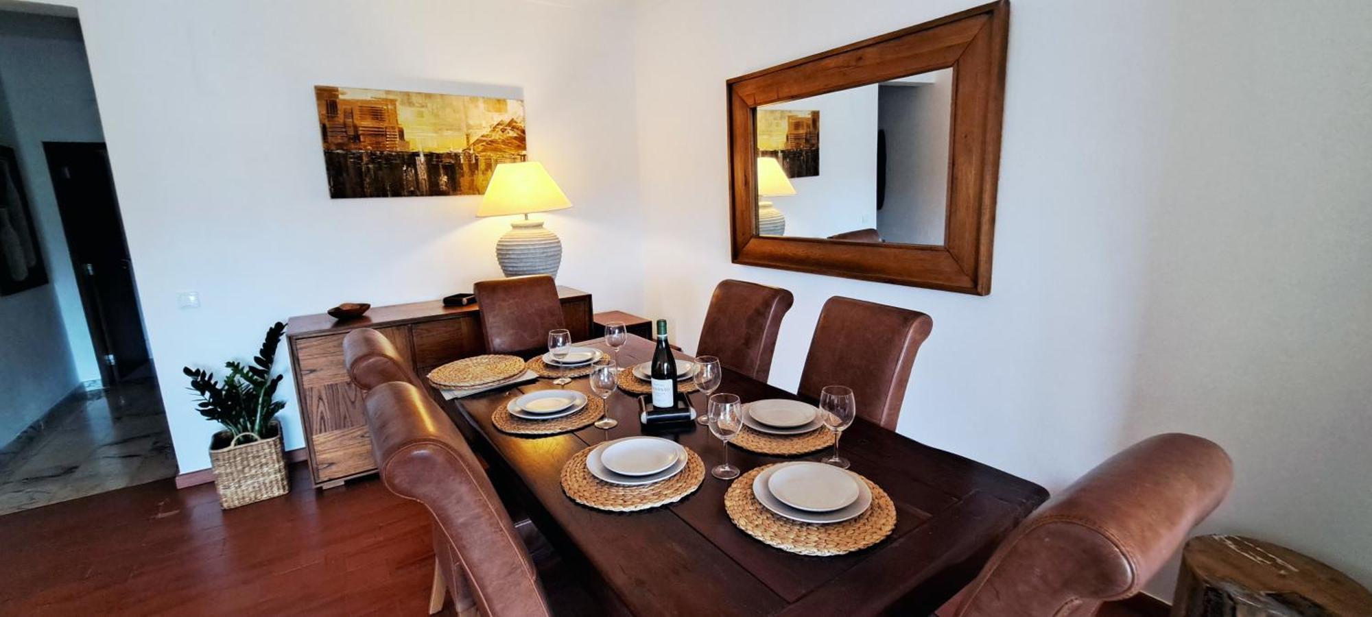 Charming Carvoeiro Villa, Algarve With Private Pool, Sea Views And Walk To