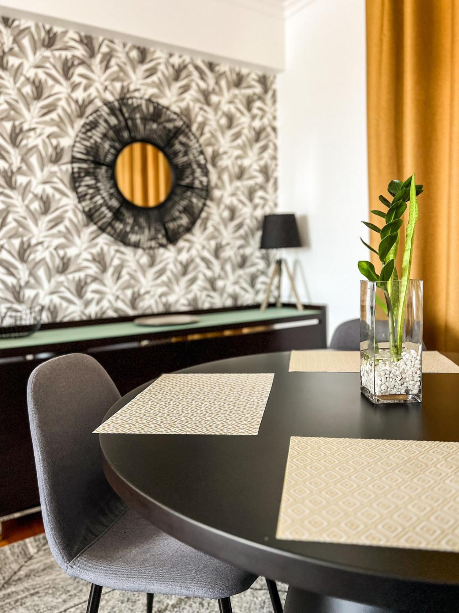 Apartment The Pink - Holidays In Madeira Island *