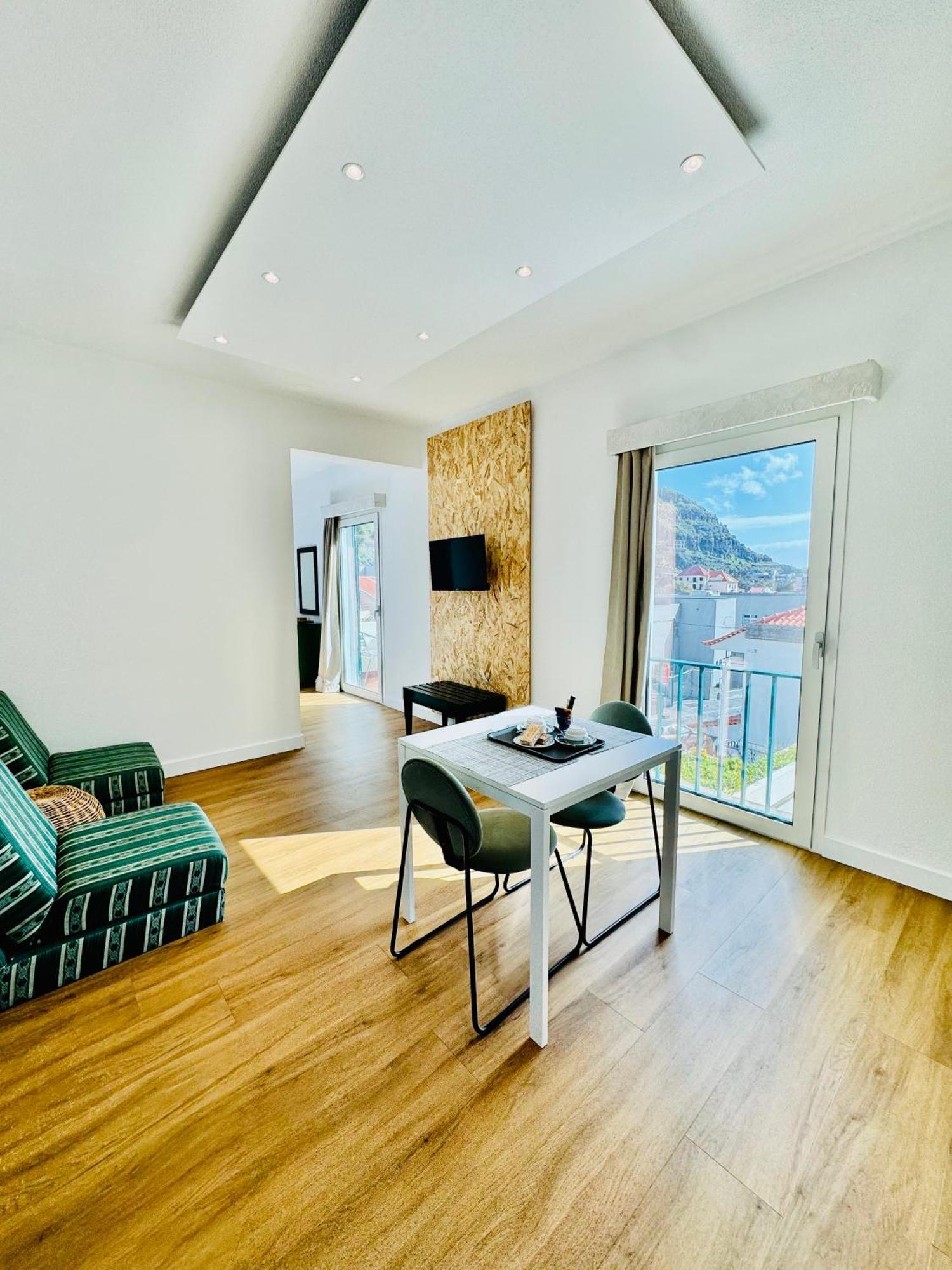 Vale Mar Guest * Ribeira Brava