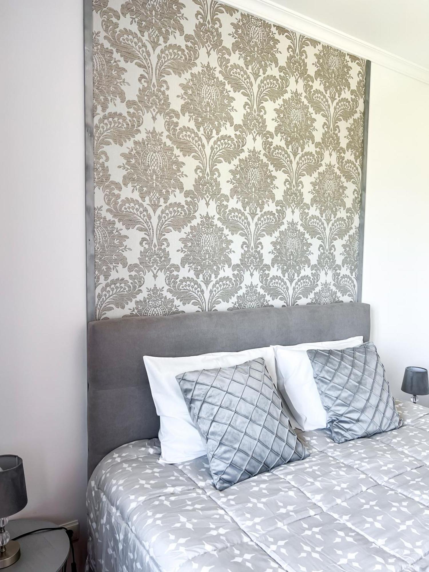 Apartment The Pink - Holidays In Madeira Island Canico (Madeira)