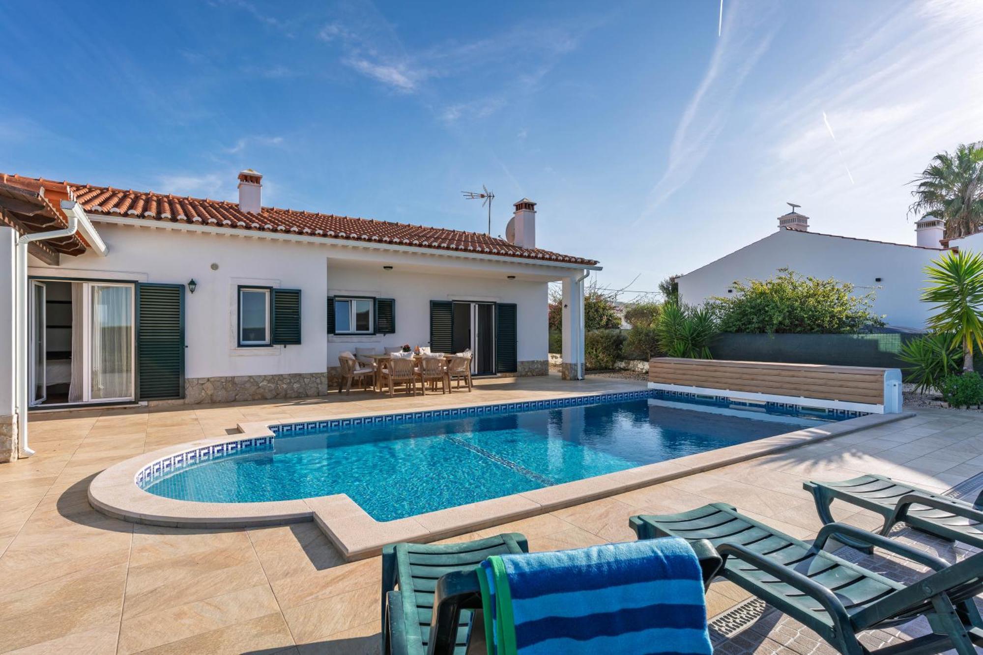 Sunny Ocean With Pool Near Arrifana Villa *