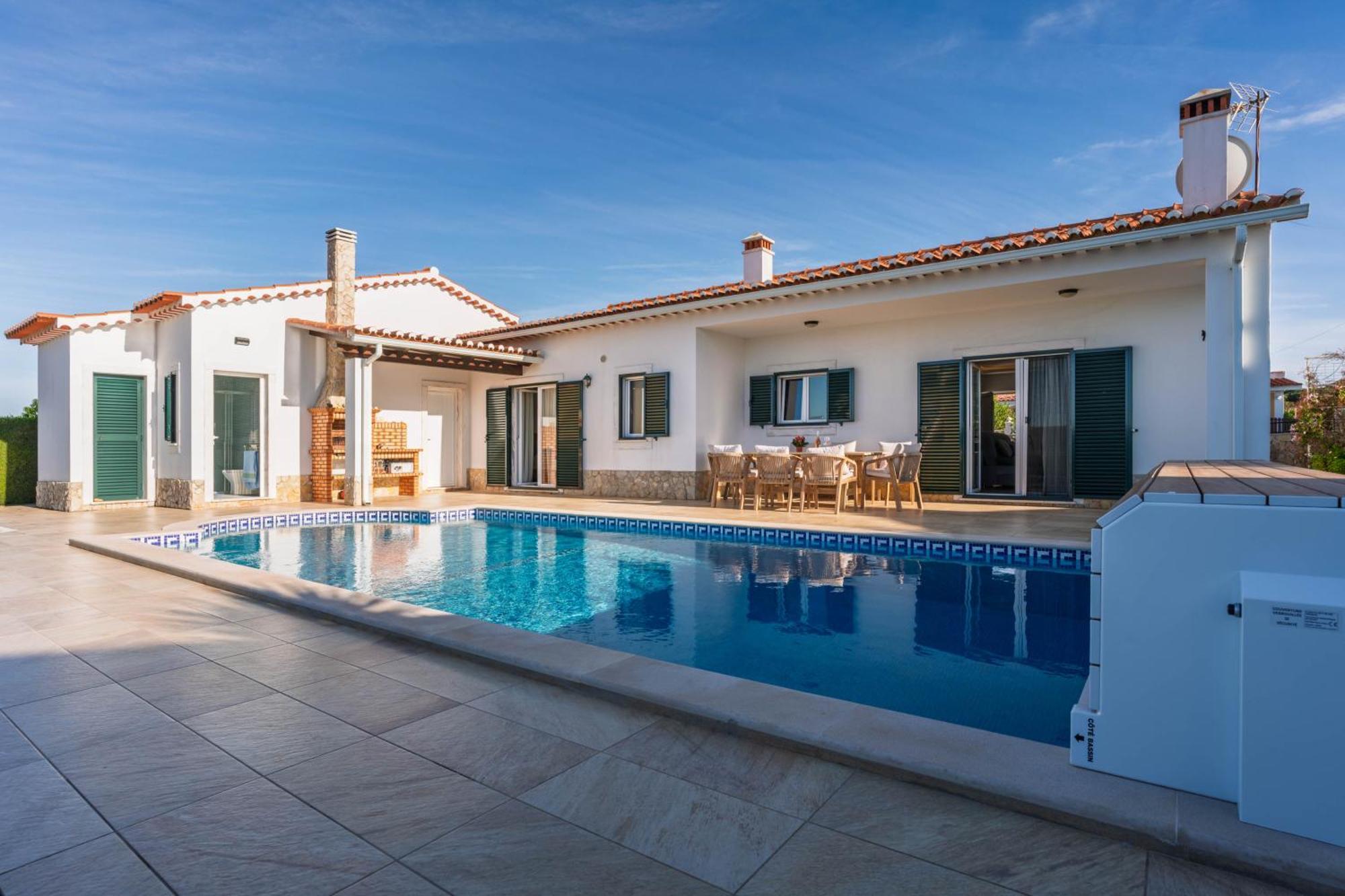 Sunny Ocean With Pool Near Arrifana * Aljezur