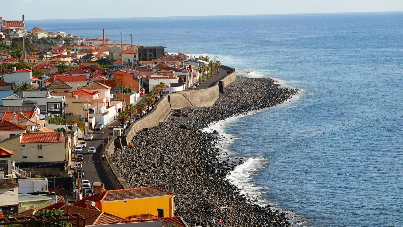 Holiday home Blue By The Sea House Paul do Mar (Madeira)