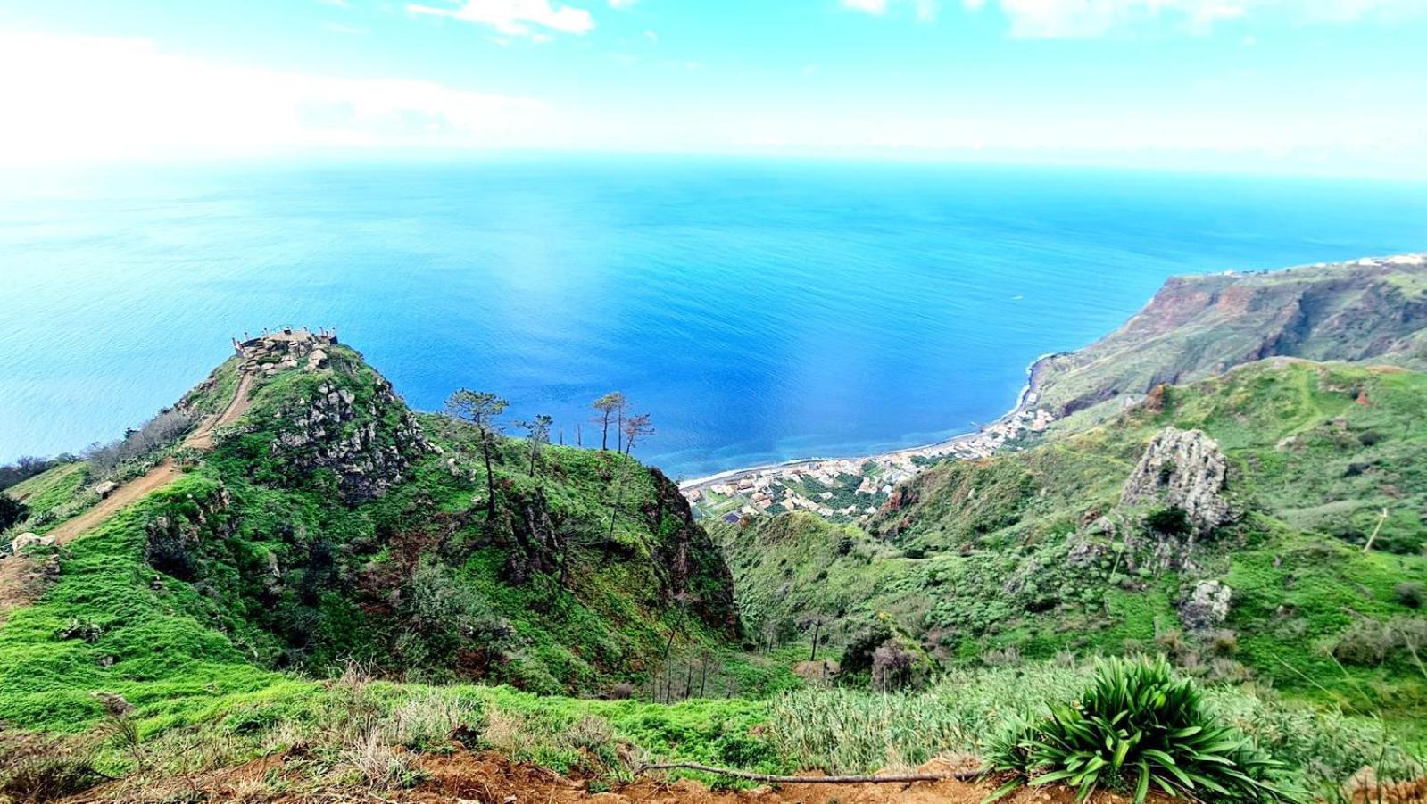 Blue By The Sea House Paul do Mar (Madeira)