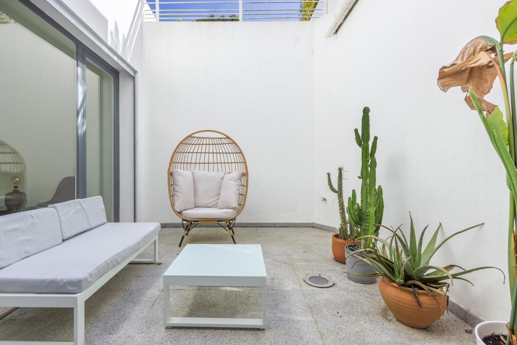 Lemon Tree Villa