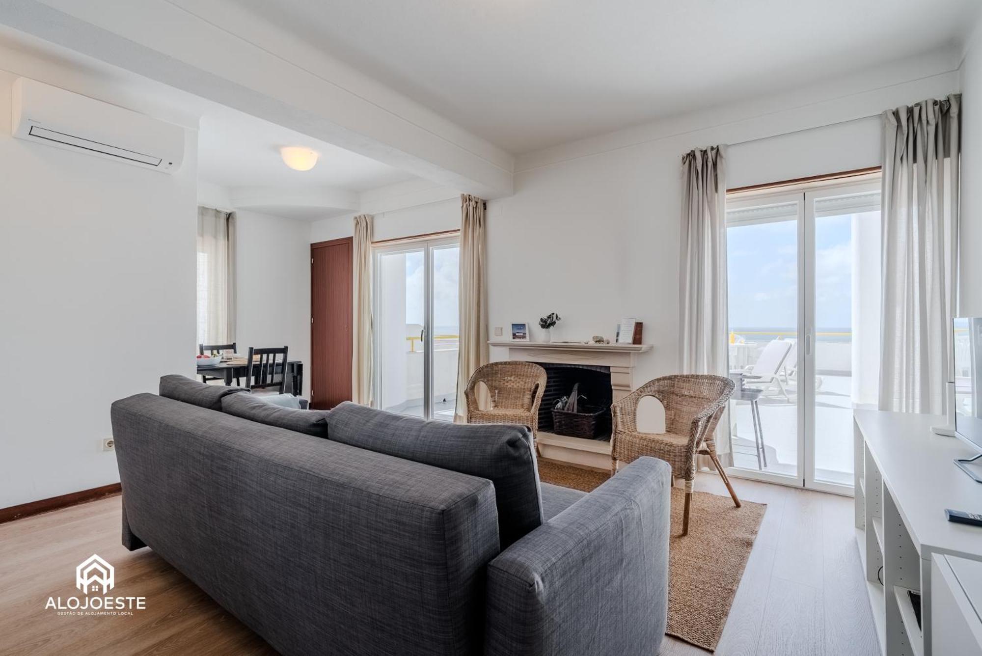 Panoramic Sea View Apartment Ericeira