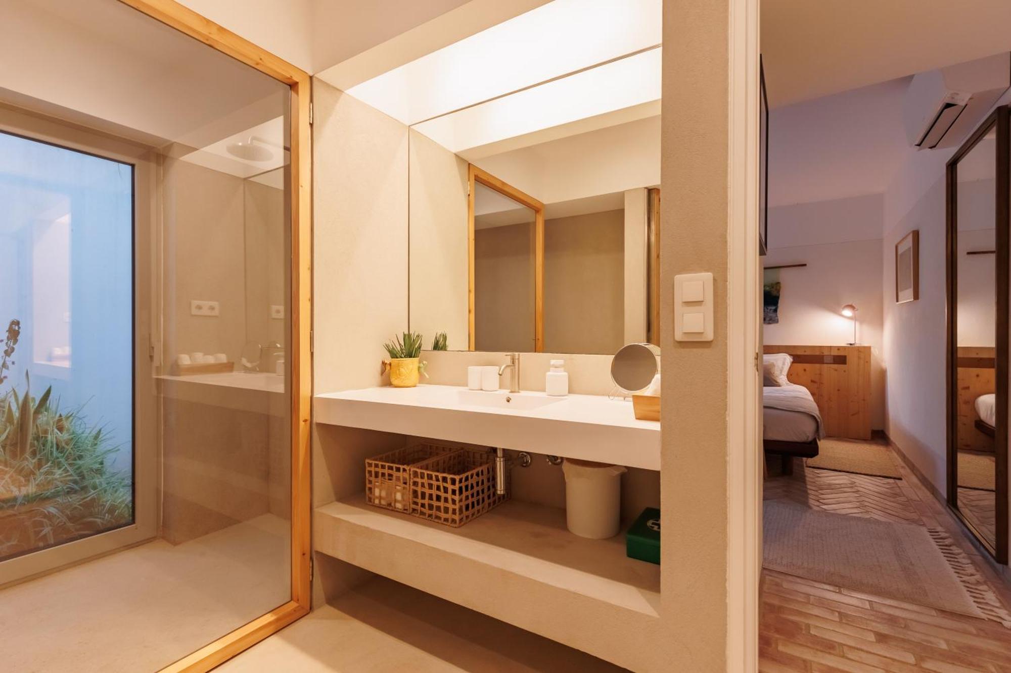 Laranjal Apartment