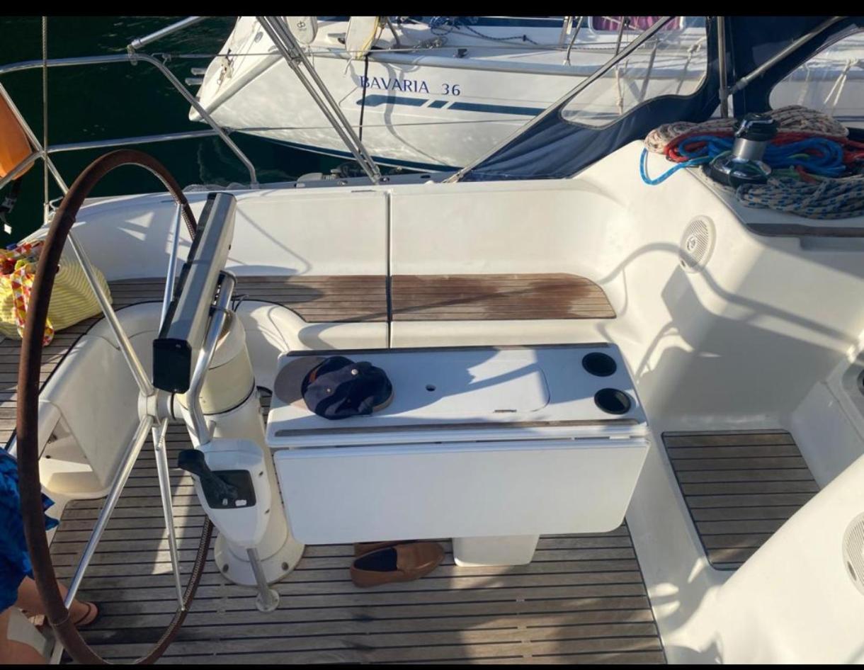 Botel Emem