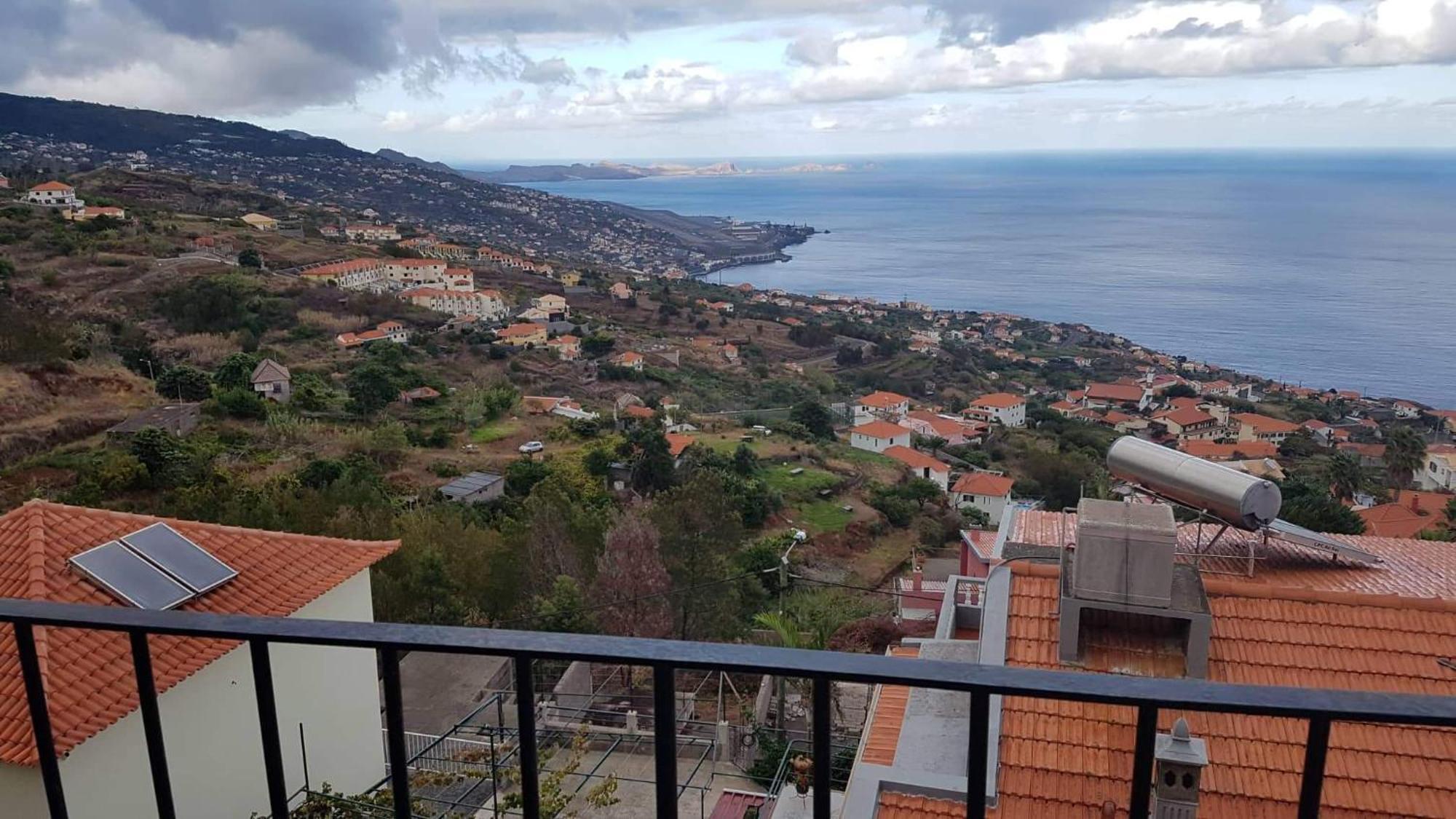 Sea View Andrade 3 Bedroom House