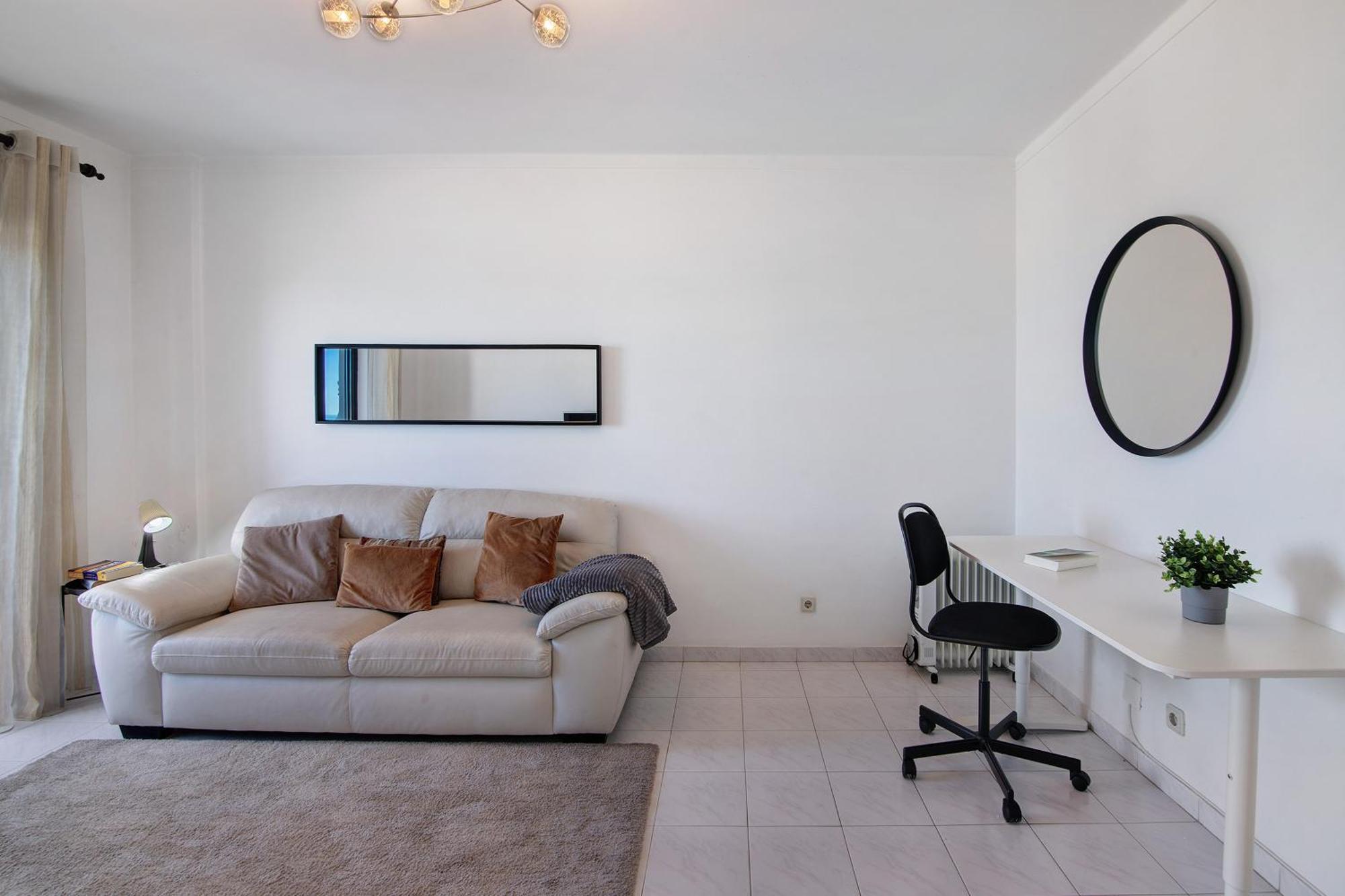 1 Bedroom Seaview