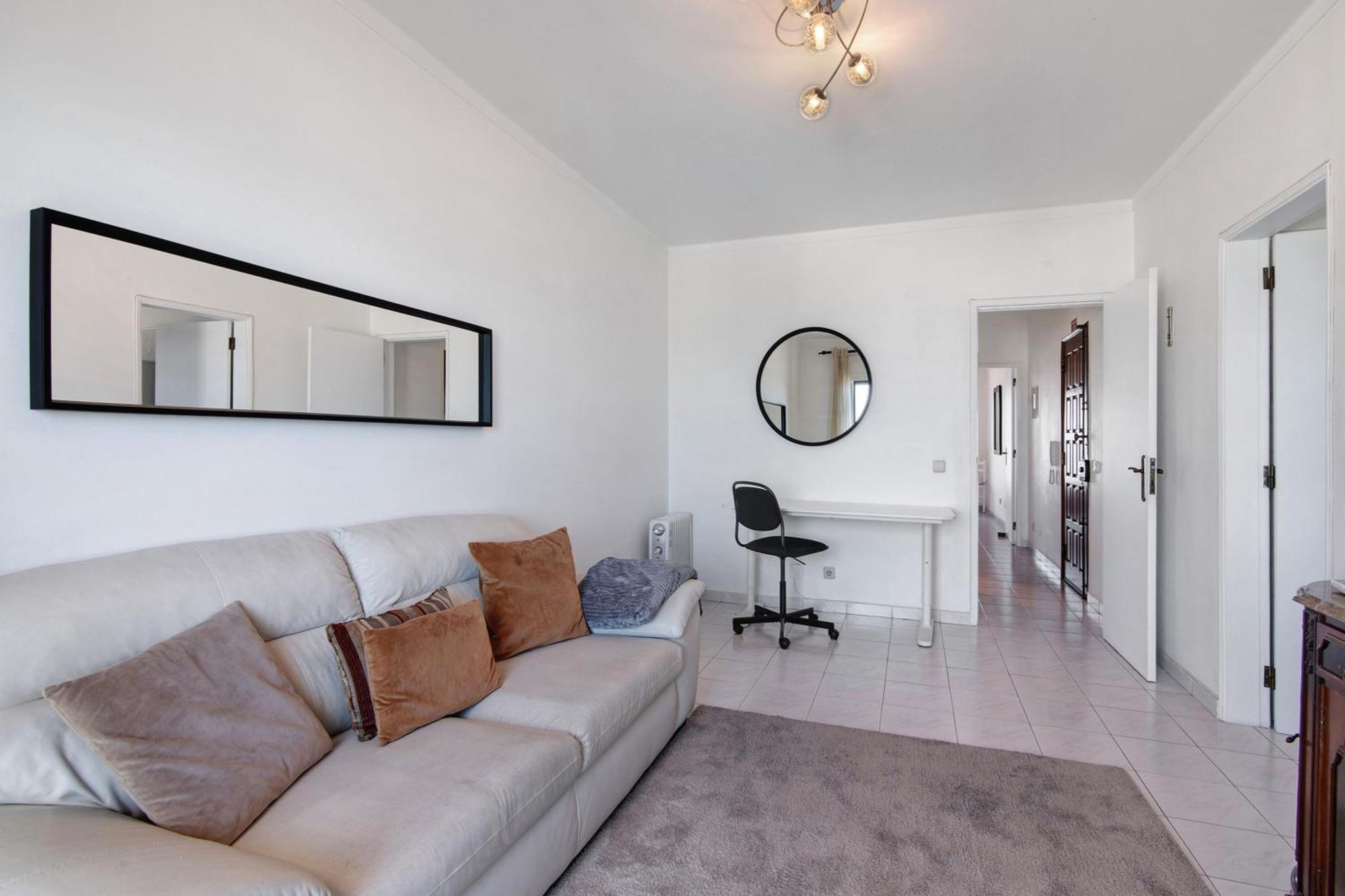 1 Bedroom Seaview Apartment