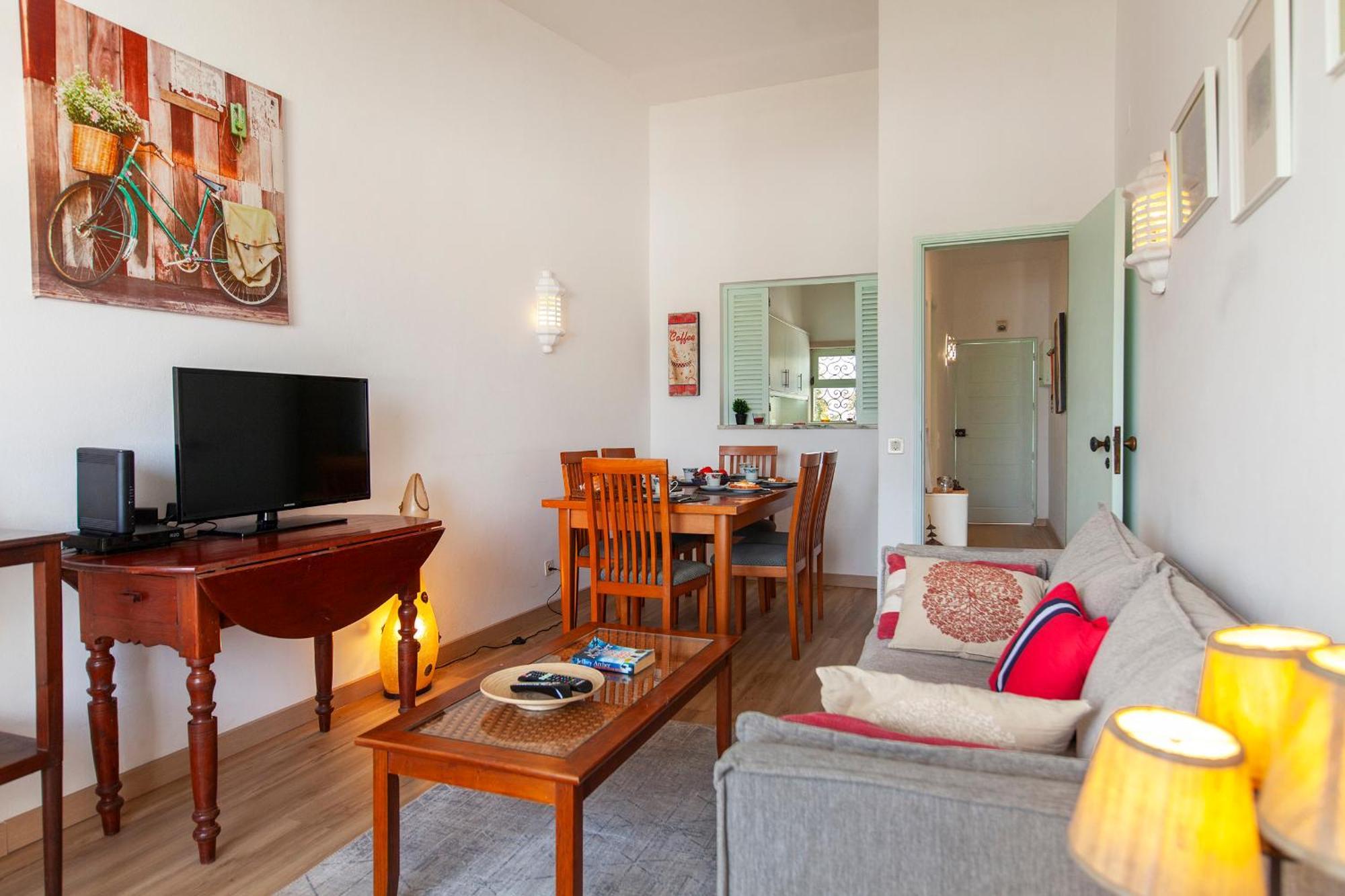Apartment B86 - Beachline In Da