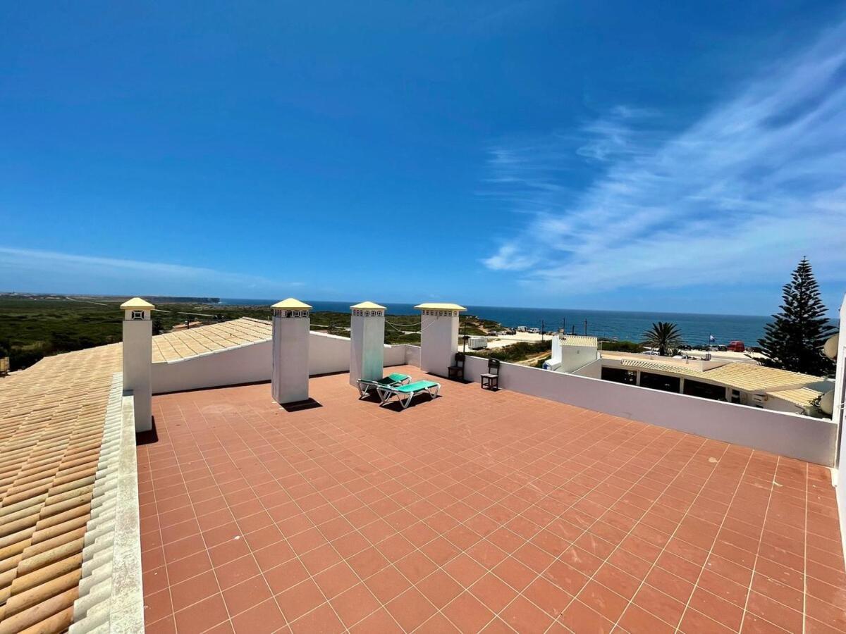 Surfside Sunny Seaview With Balcony Apartment *