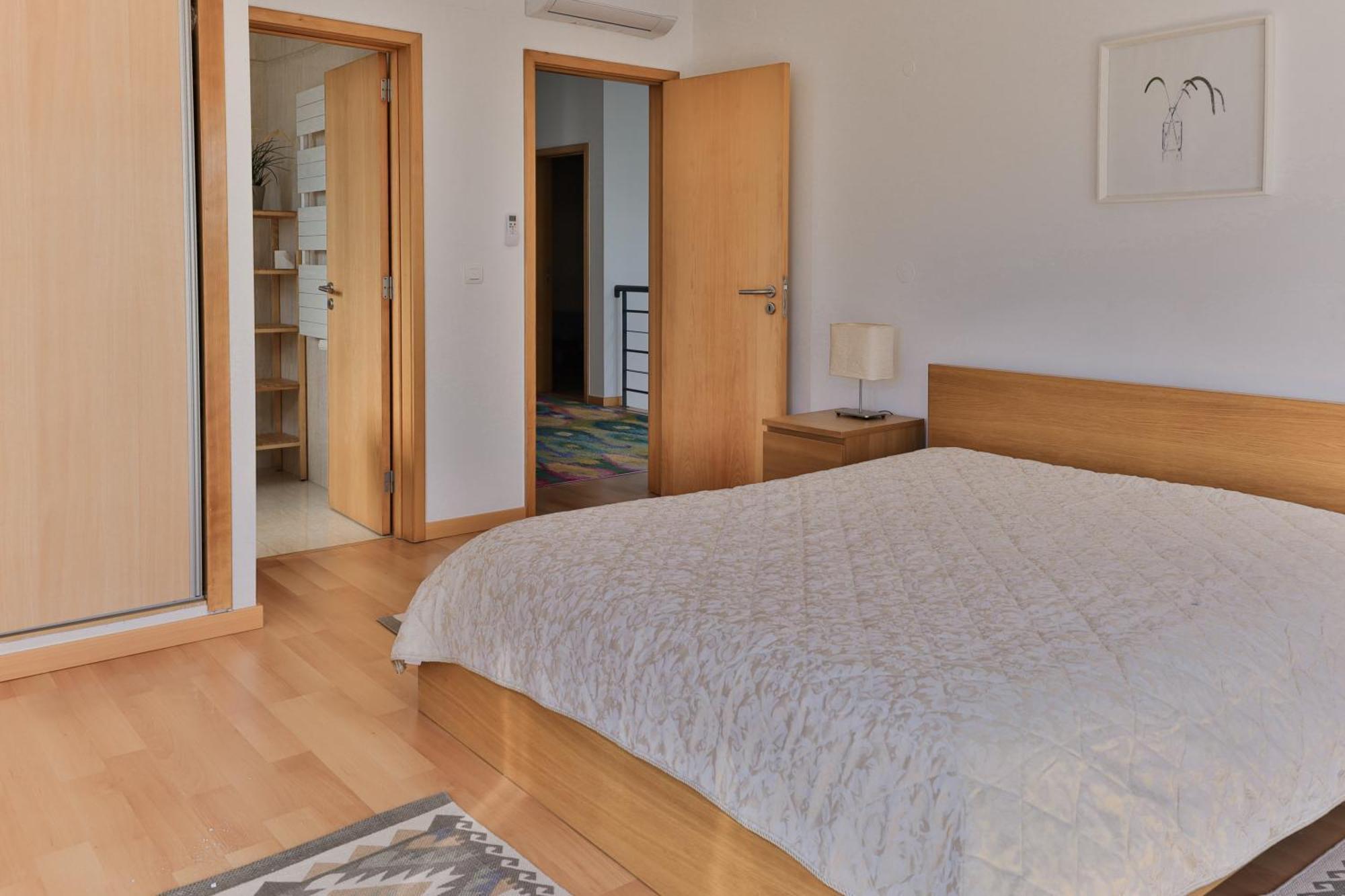 Serena -your Exclusive Private Swimming Pool Villa *