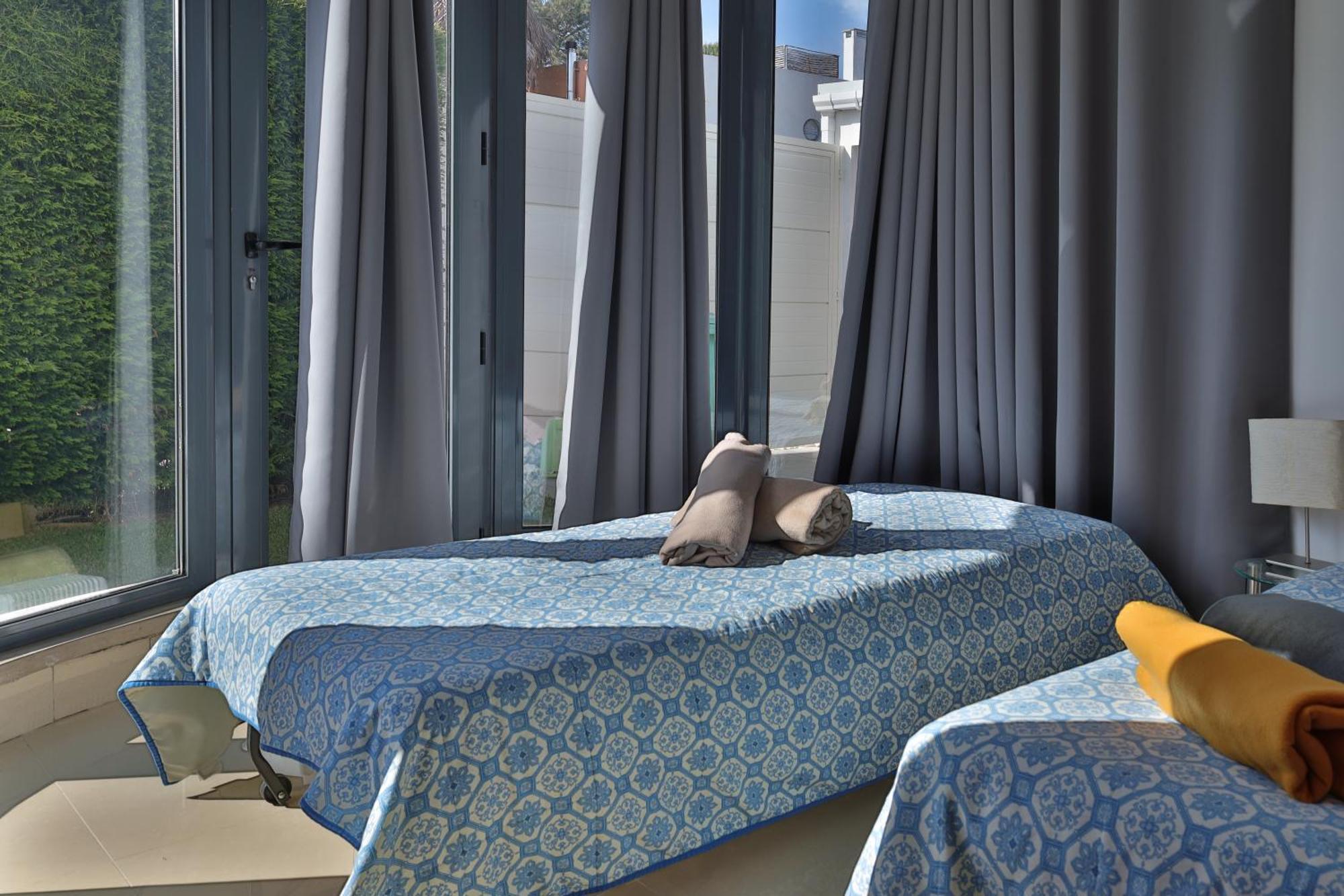 Villa Serena -your Exclusive Private Swimming Pool Setubal