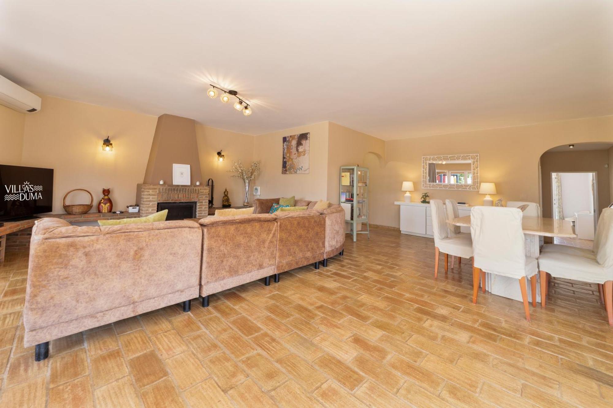 Dolce Villa *