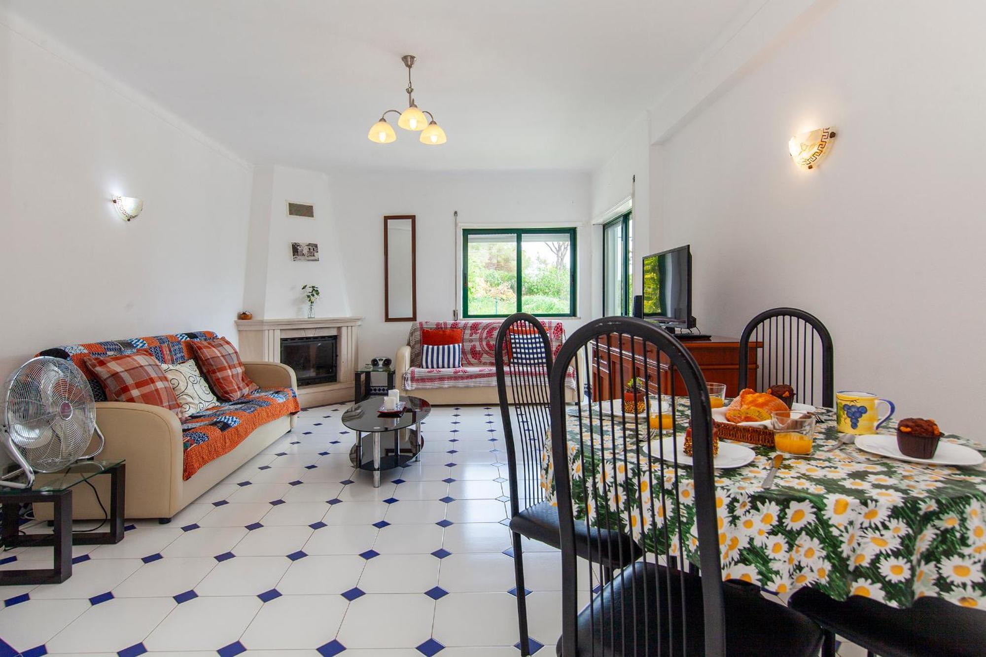 Quinta Dos Pinheiros Apartment