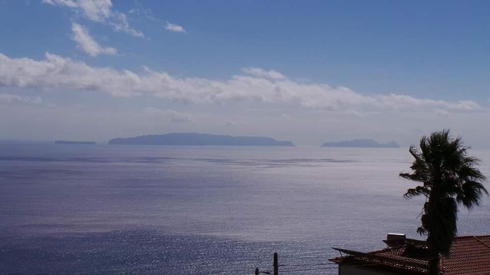 Sea View Andrade 3 Bedroom House Holiday home