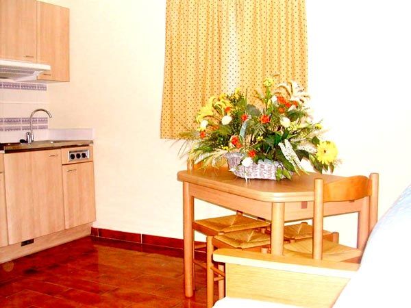 Hotel Mh Dona Rita