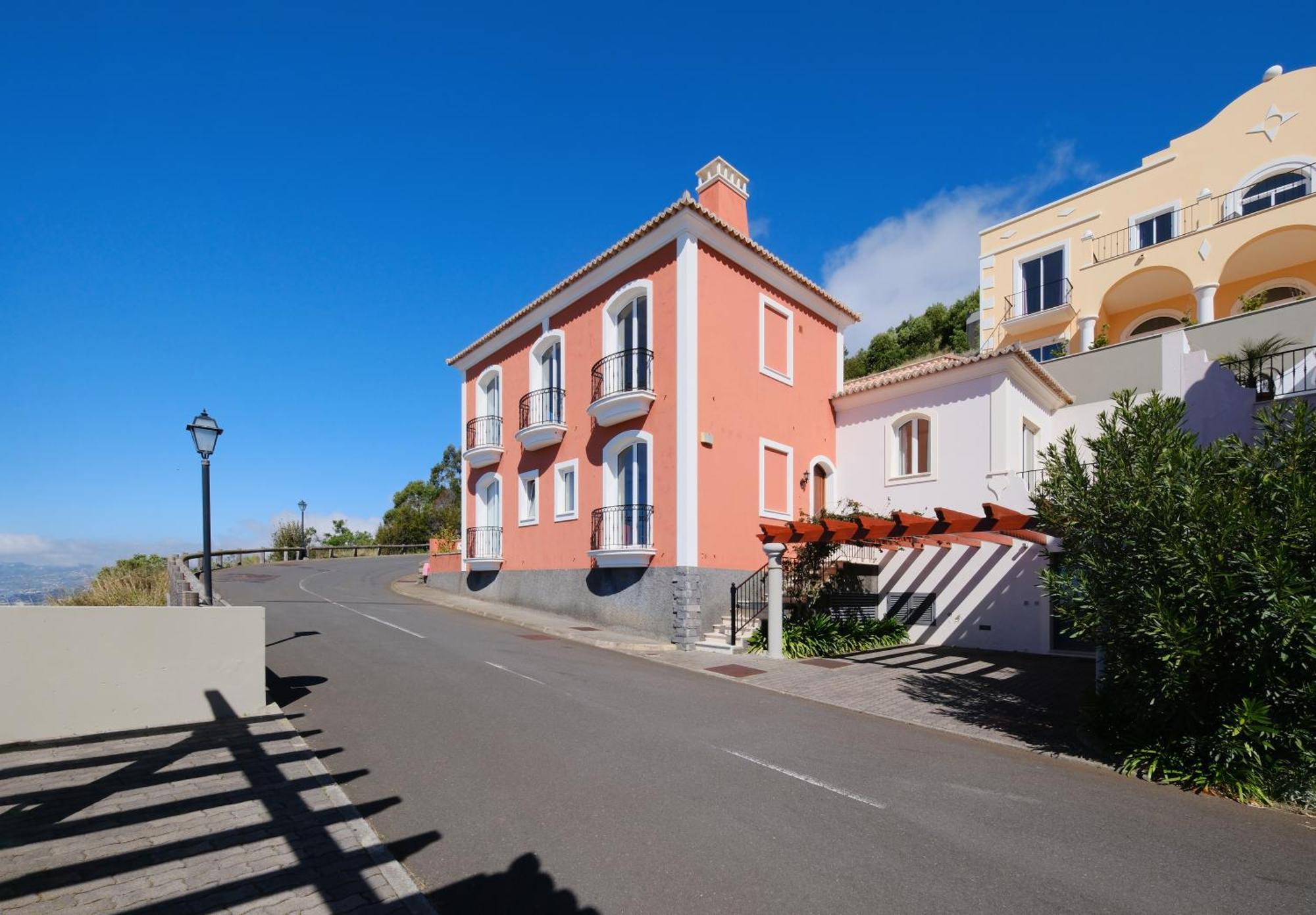 Palheiro Village