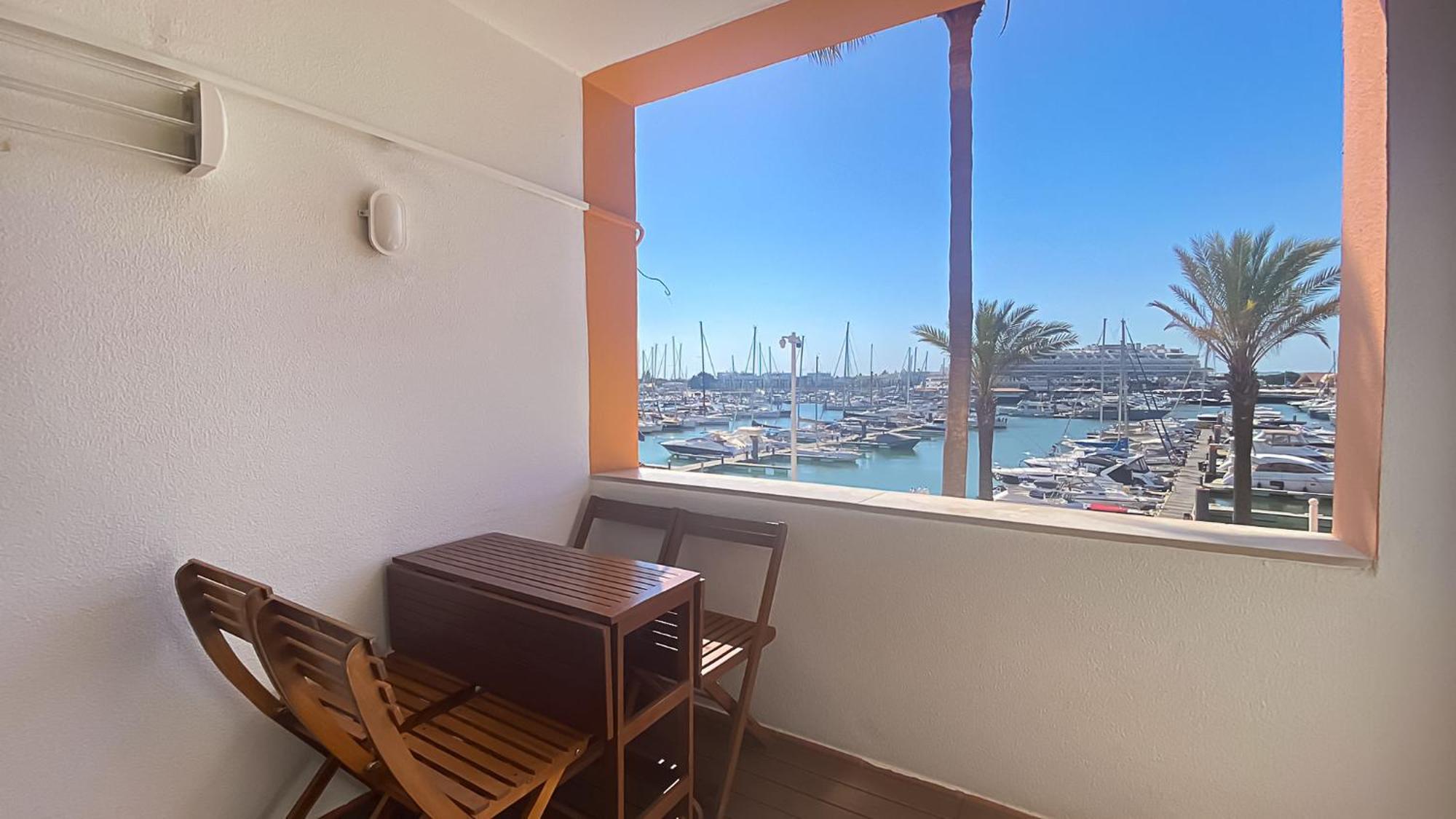 Uau! Vista Marina T1 Hsr Marina Apartment