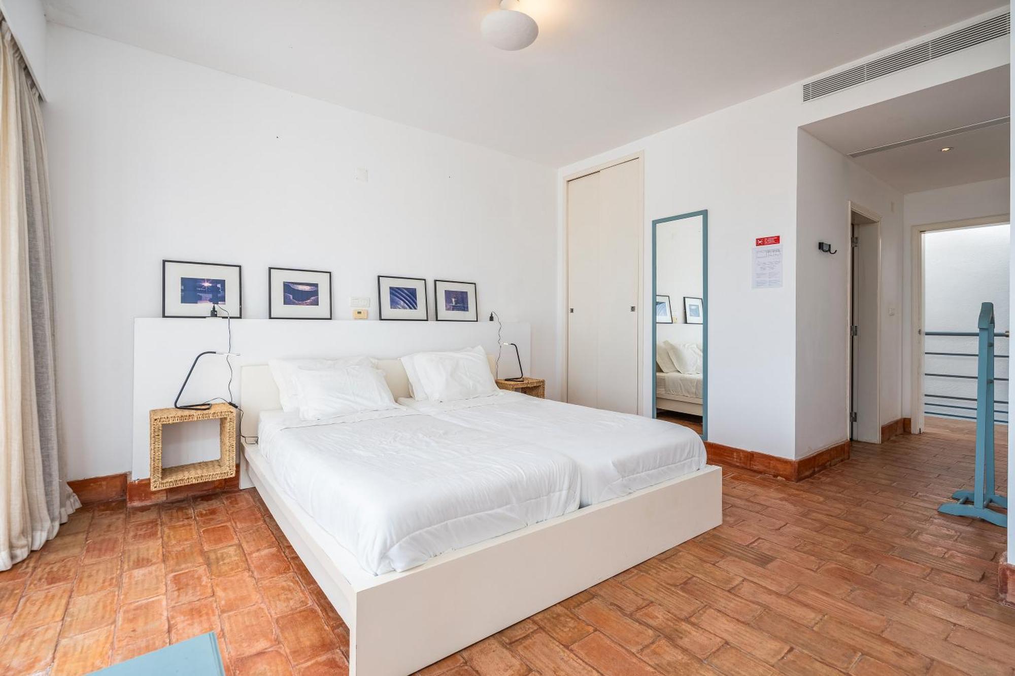 Alto Da Lua Bed & Breakfast Bordeira (Bordeira)