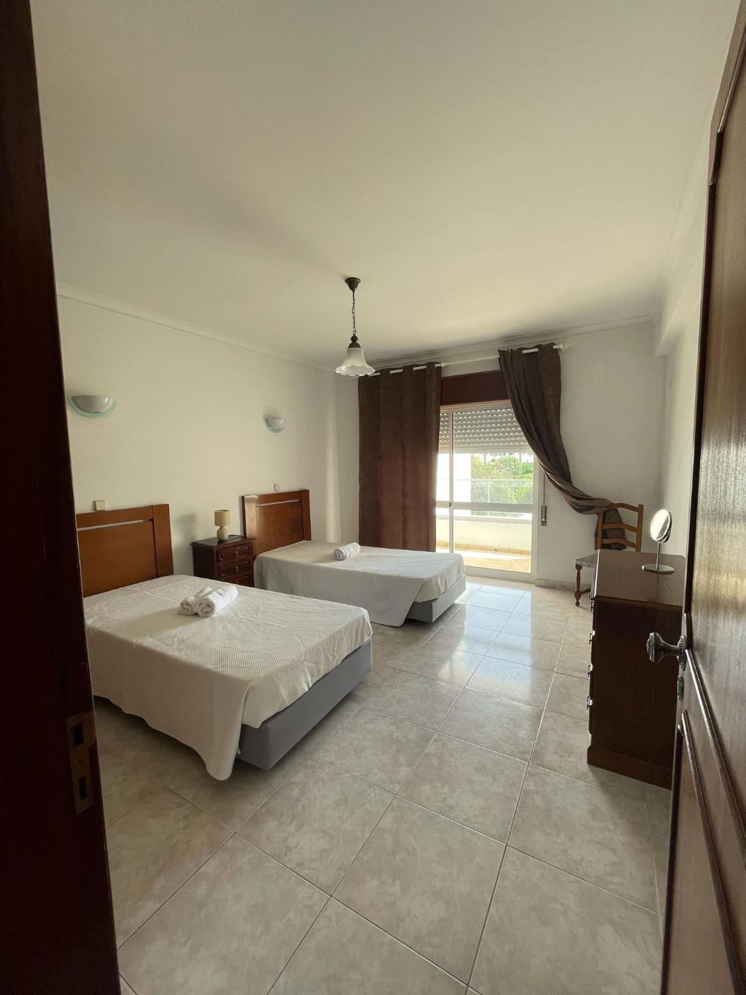 Cantinho Do Mar Aparthotel