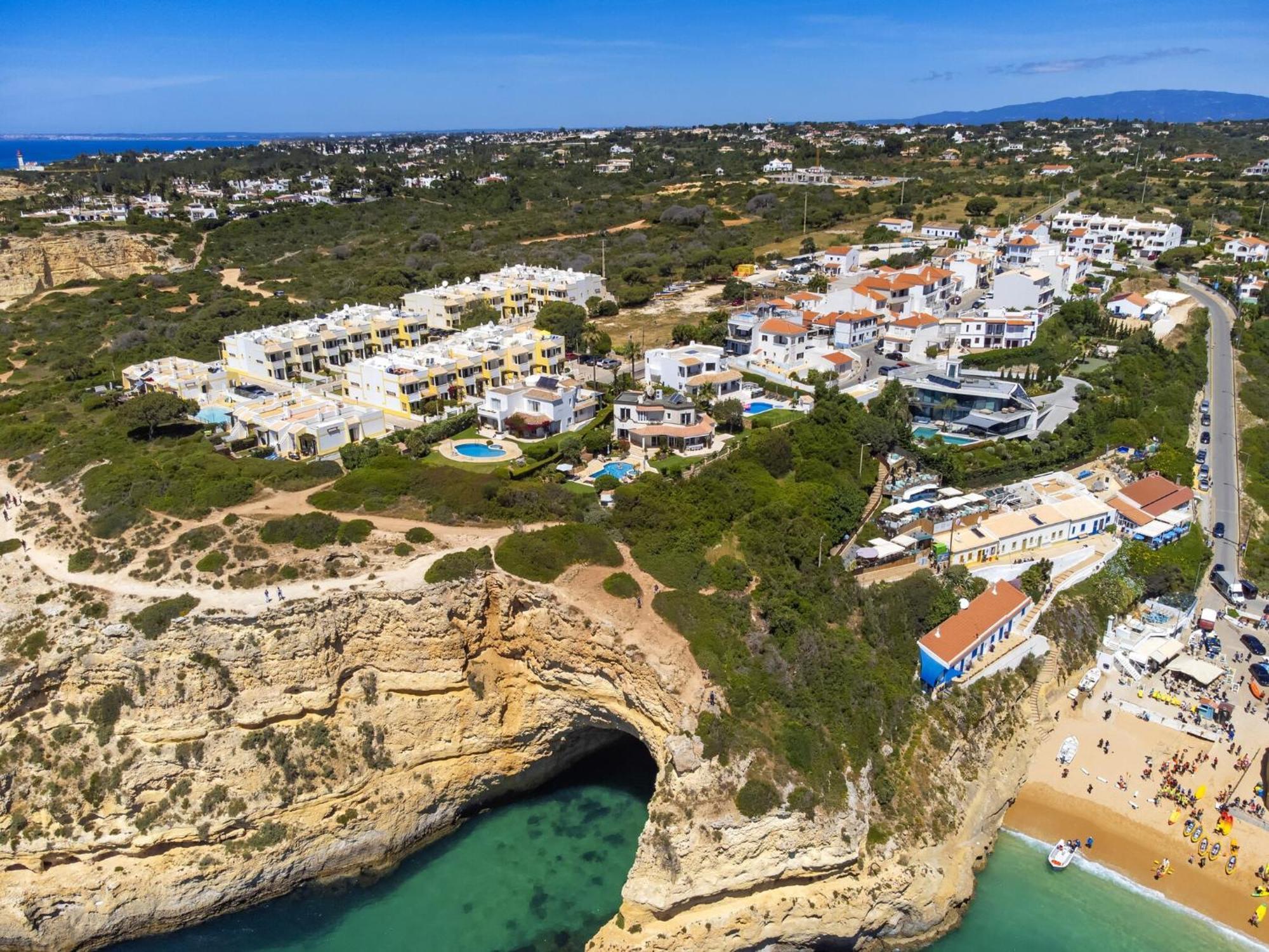 Holiday home Beachside Family In