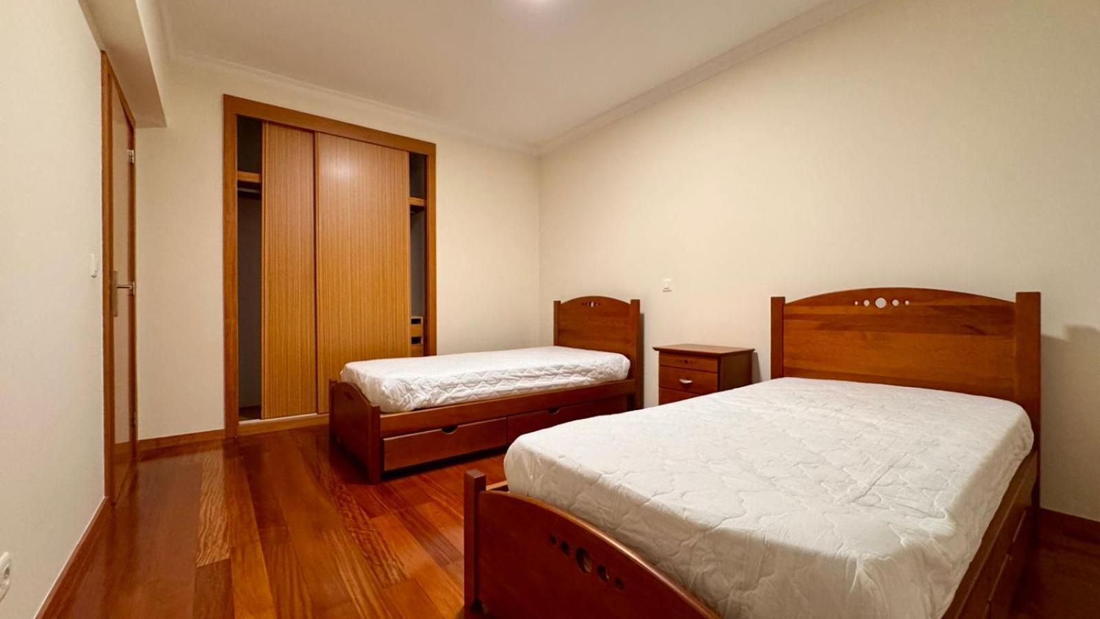 Guest house Coastal Comfort At Riverside - 4 Min To Airport! *